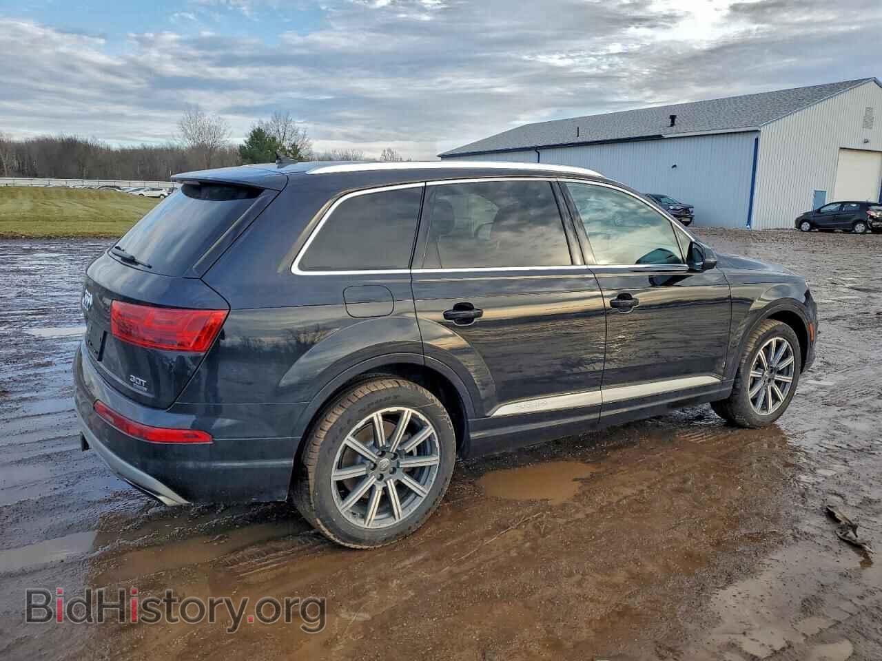 2017 AUDI Q7 - VIN: WA1VAAF73HD050628 - Фото 3
