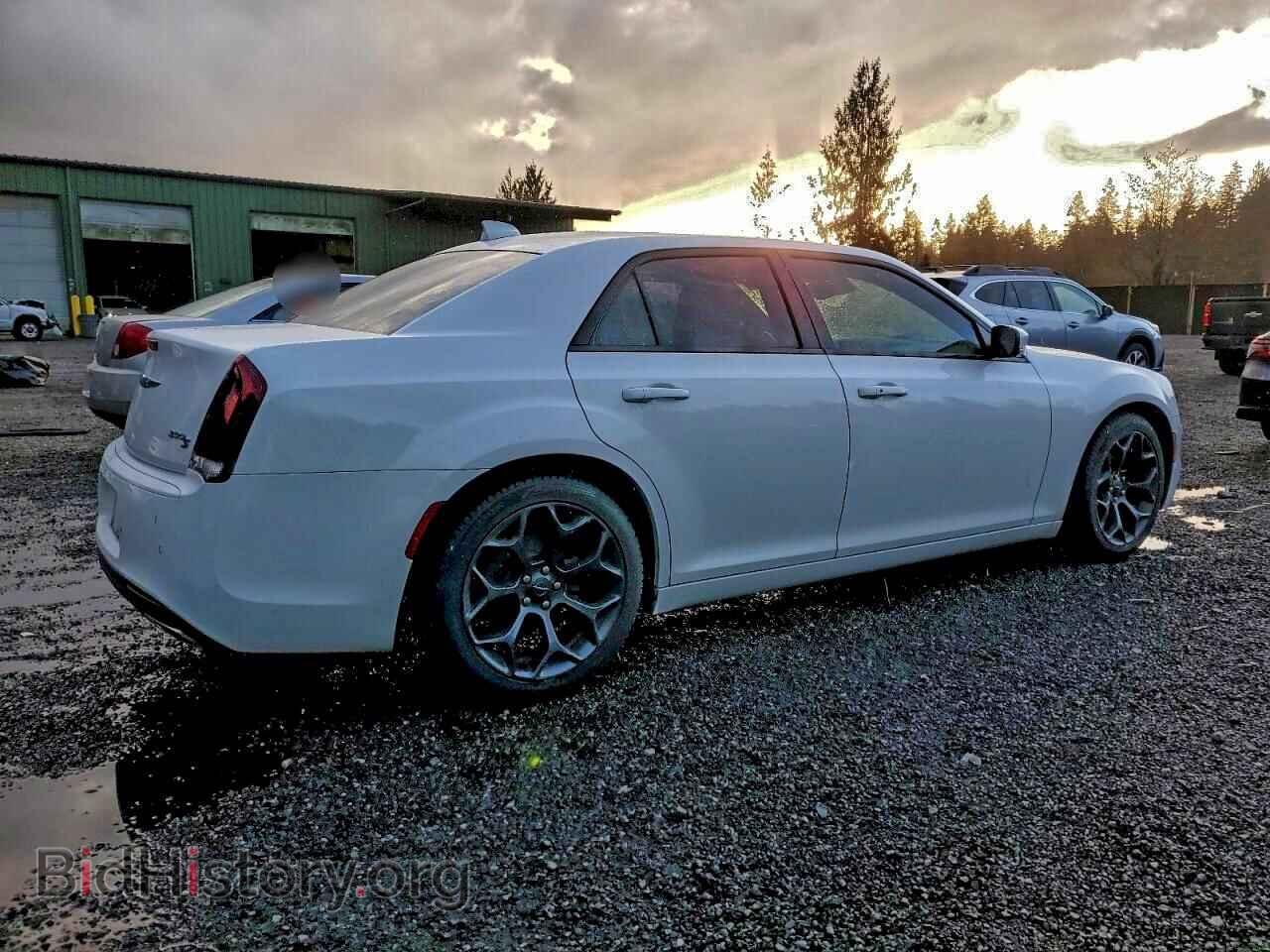 2020 CHRYSLER 300 - VIN: 2C3CCABG2LH233631 - Фото 3