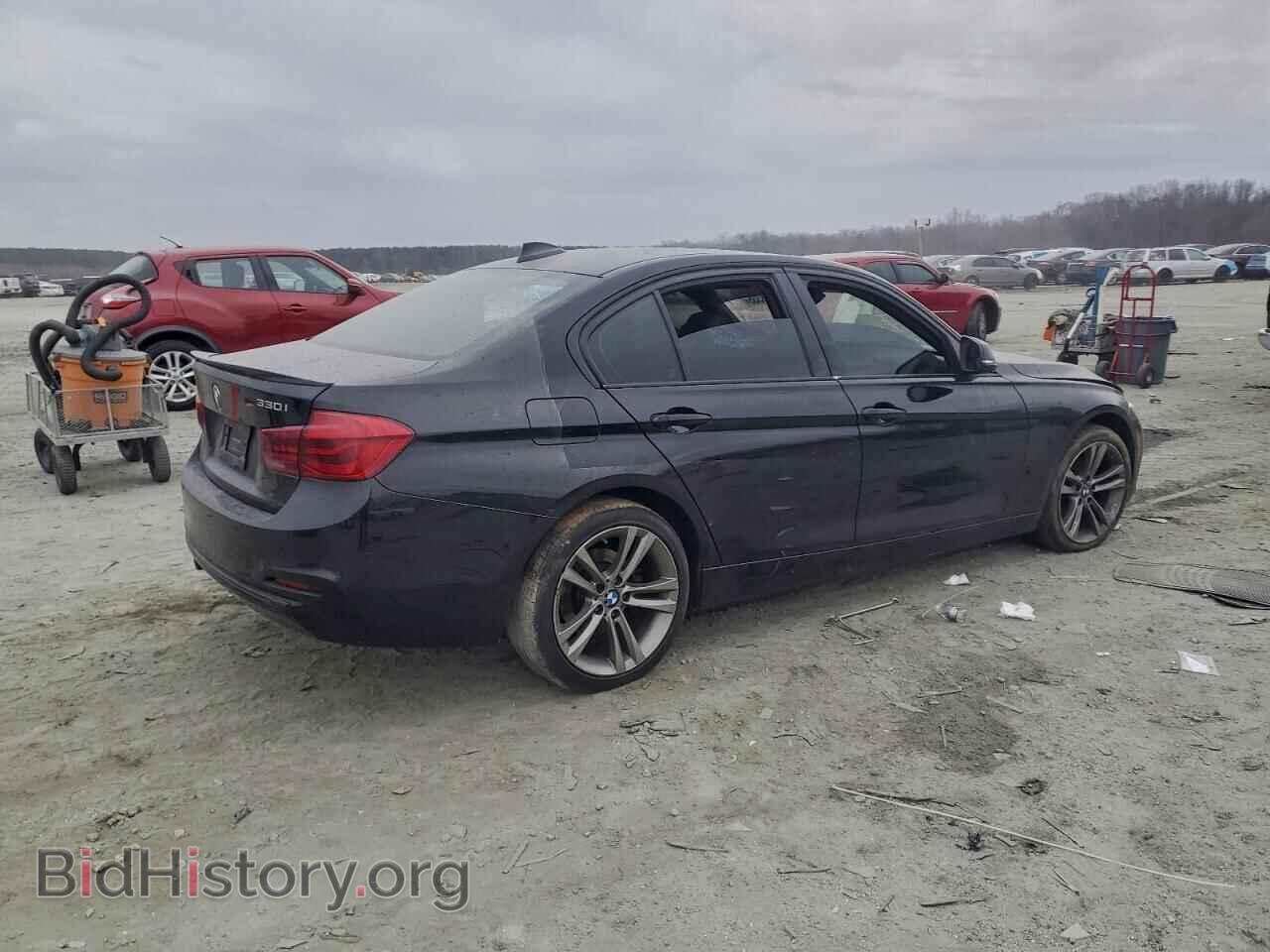 2017 BMW 3 SERIES - VIN: WBA8D9G52HNT90947 - Фото 3