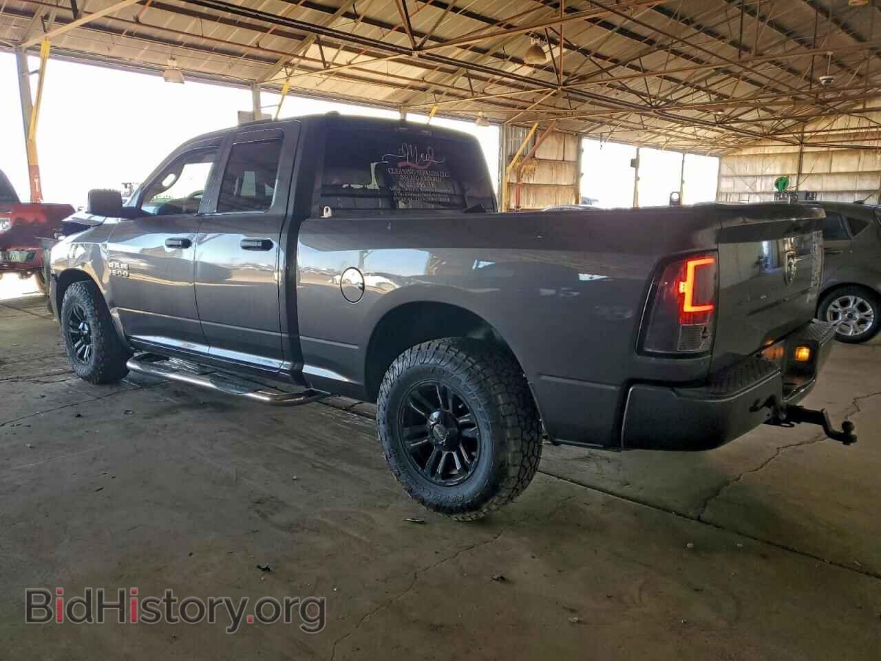 2017 RAM 1500 - VIN: 1C6RR6FG1HS570004 - Фото 2