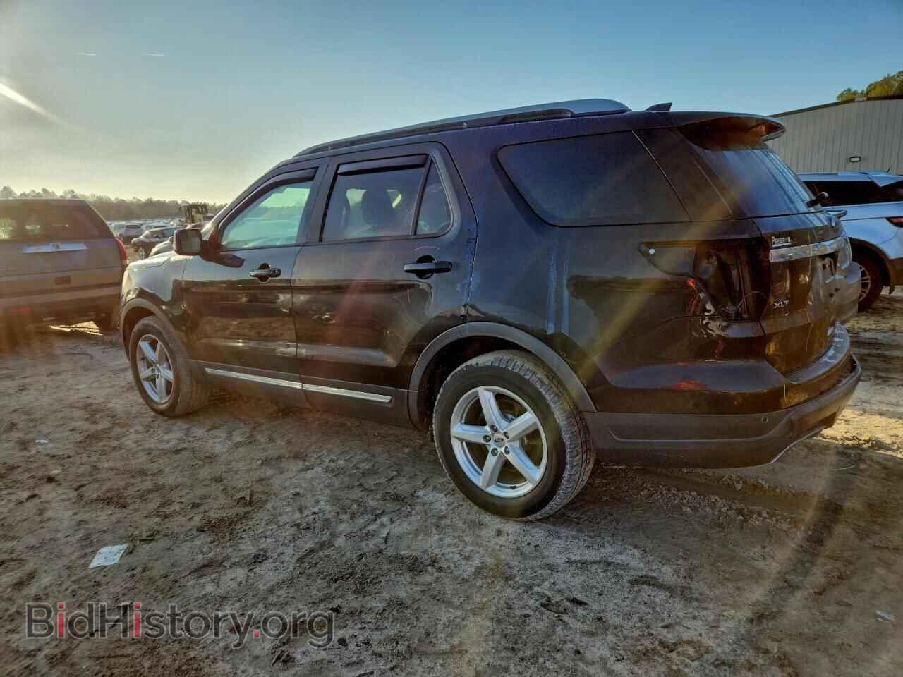 2018 FORD EXPLORER - VIN: 1FM5K7D85JGB75972 - Photo 2