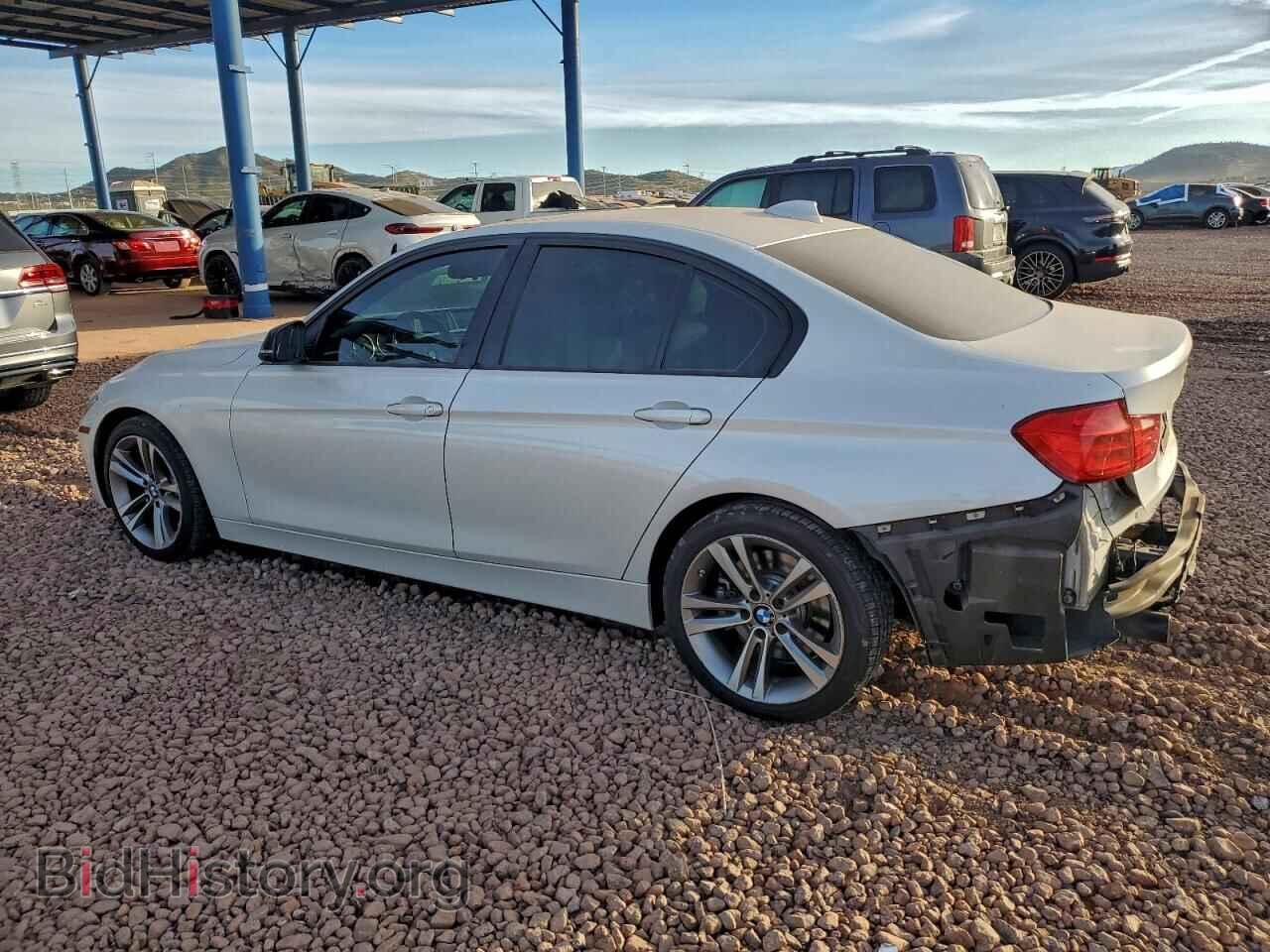 2012 BMW 3 SERIES - VIN: WBA3A9C57CF270766 - Фото 2