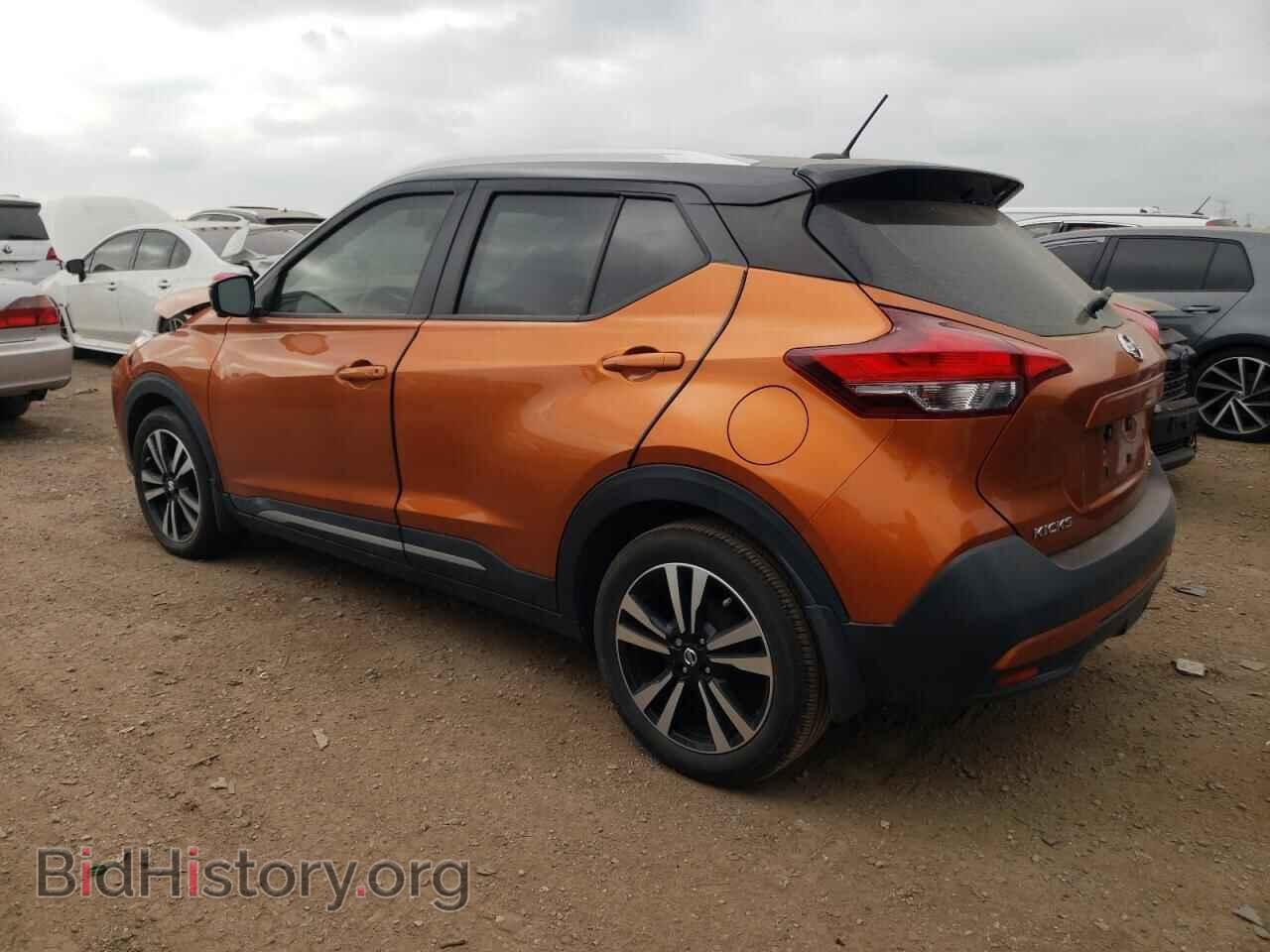 2019 NISSAN KICKS - VIN: 3N1CP5CU3KL519251 - Фото 2