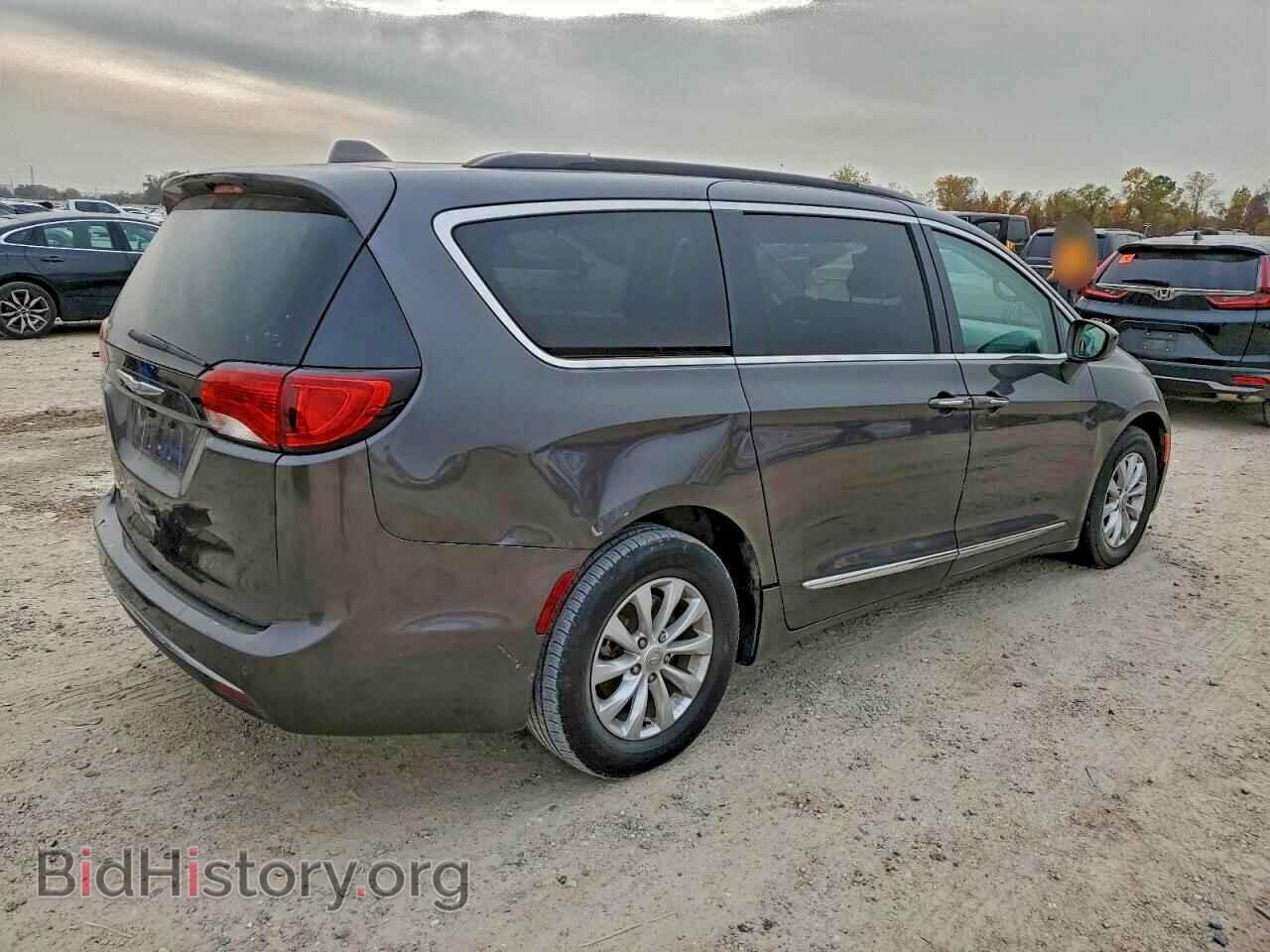 2017 CHRYSLER PACIFICA - VIN: 2C4RC1BG9HR532329 - Photo 3