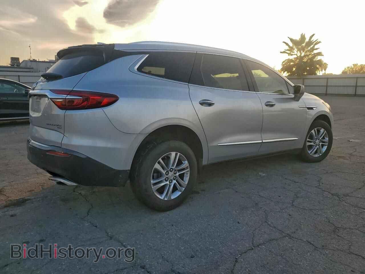 2018 BUICK ENCLAVE - VIN: 5GAEVAKW0JJ138228 - Фото 3