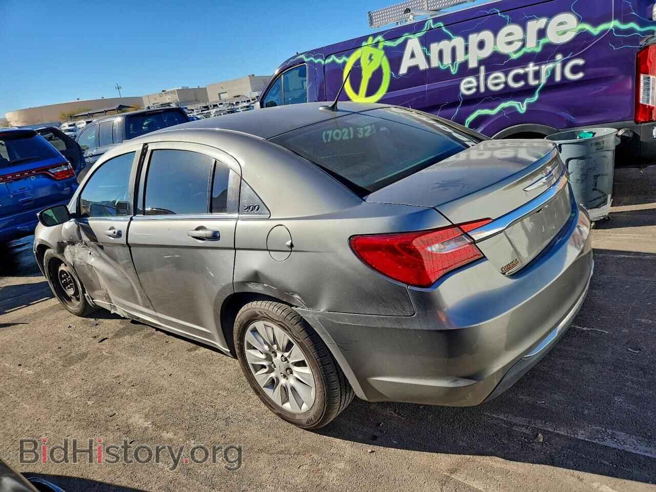 2013 CHRYSLER 200 - VIN: 1C3CCBAB7DN606456 - Фото 2