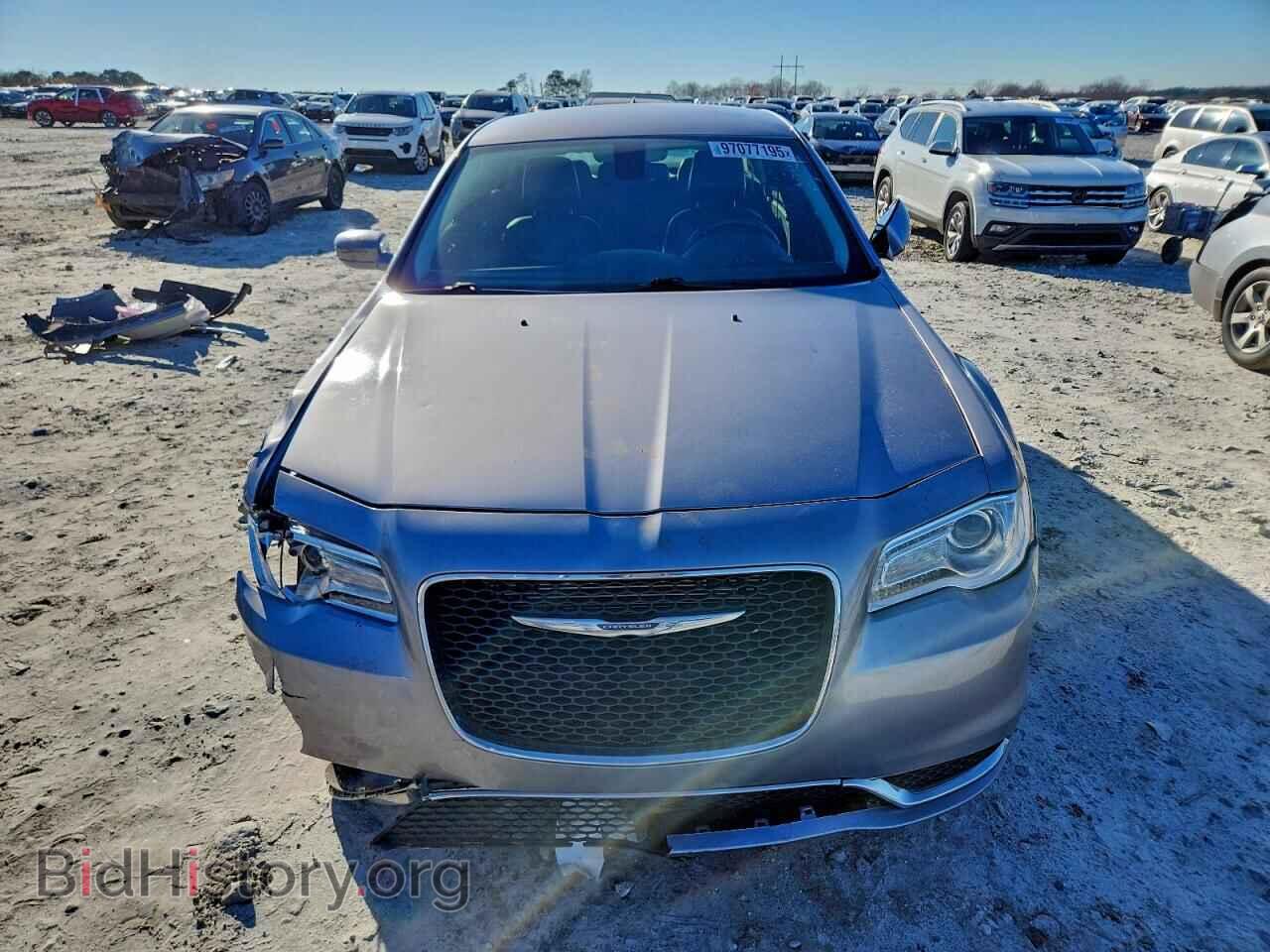 2016 CHRYSLER 300 - VIN: 2C3CCAAGXGH343642 - Фото 5