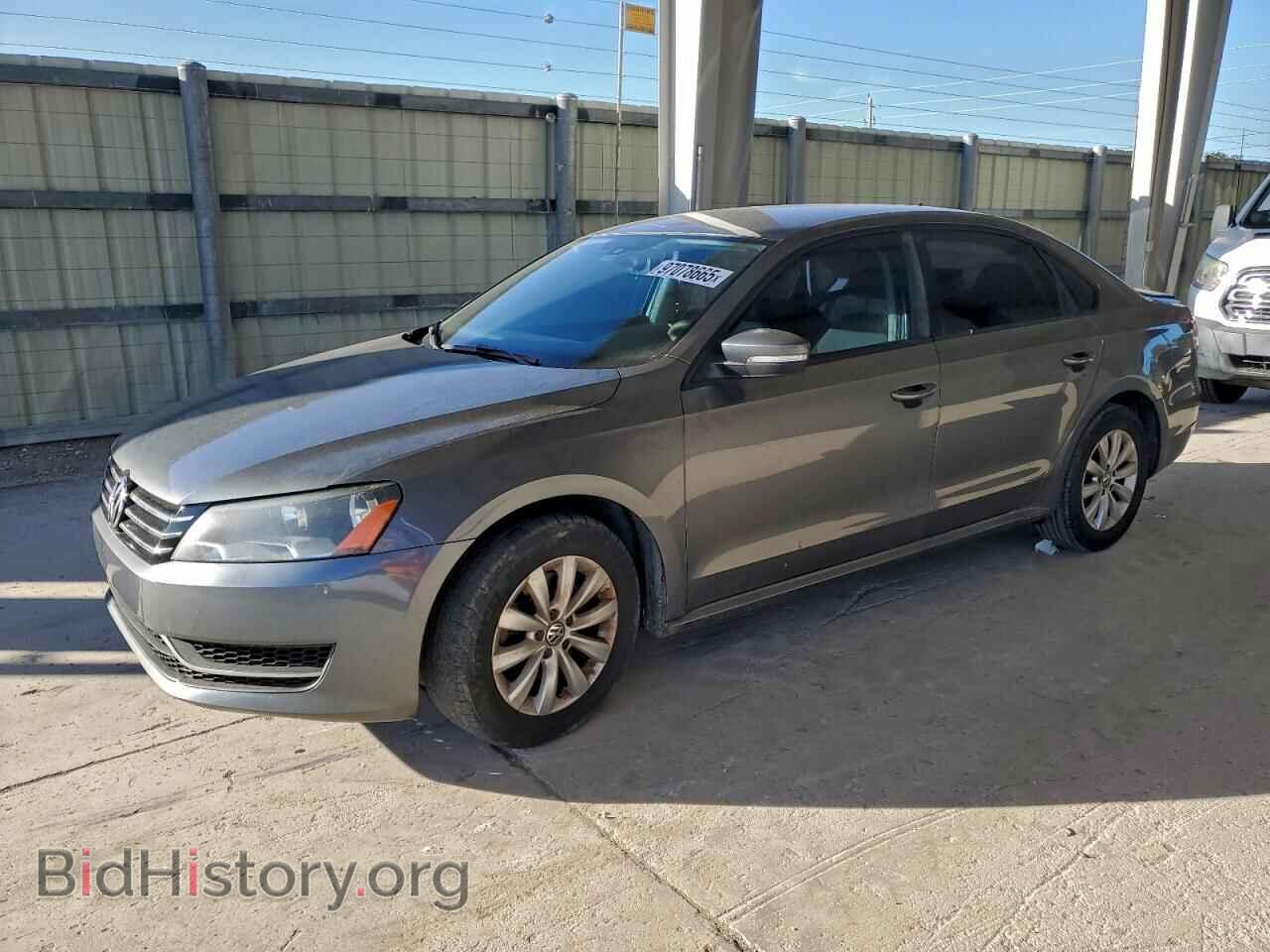 Фотография 1VWAH7A36DC004098 - VOLKSWAGEN PASSAT 2013