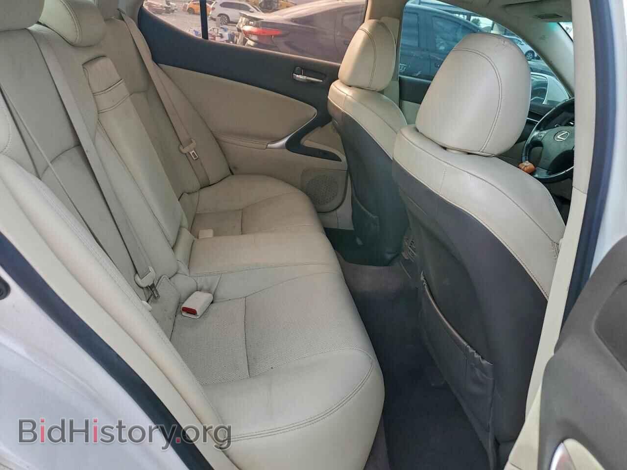 2010 LEXUS IS - VIN: JTHBF5C24A2096284 - Photo 10