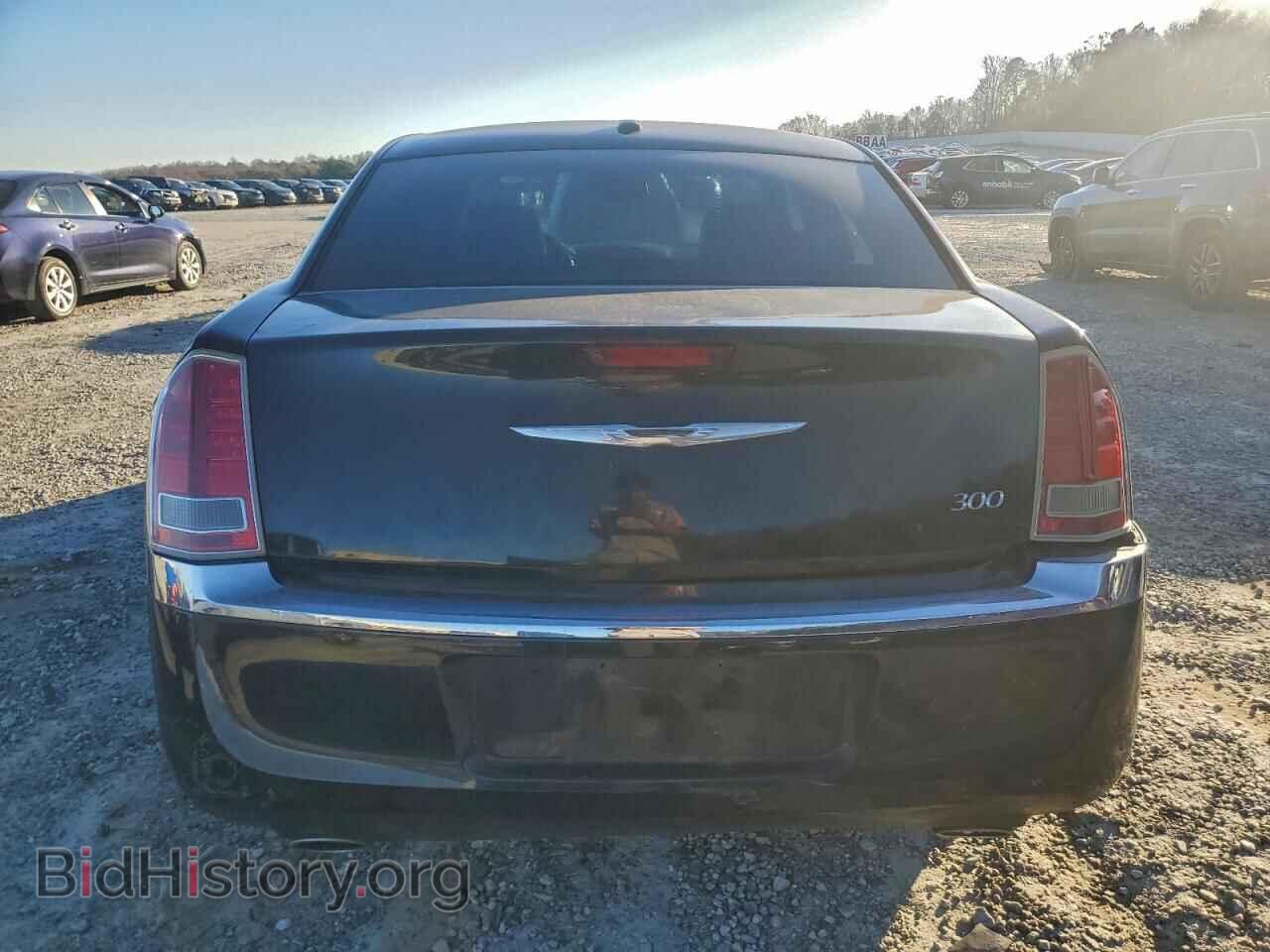 2013 CHRYSLER 300 - VIN: 2C3CCAAG2DH723215 - Фото 6
