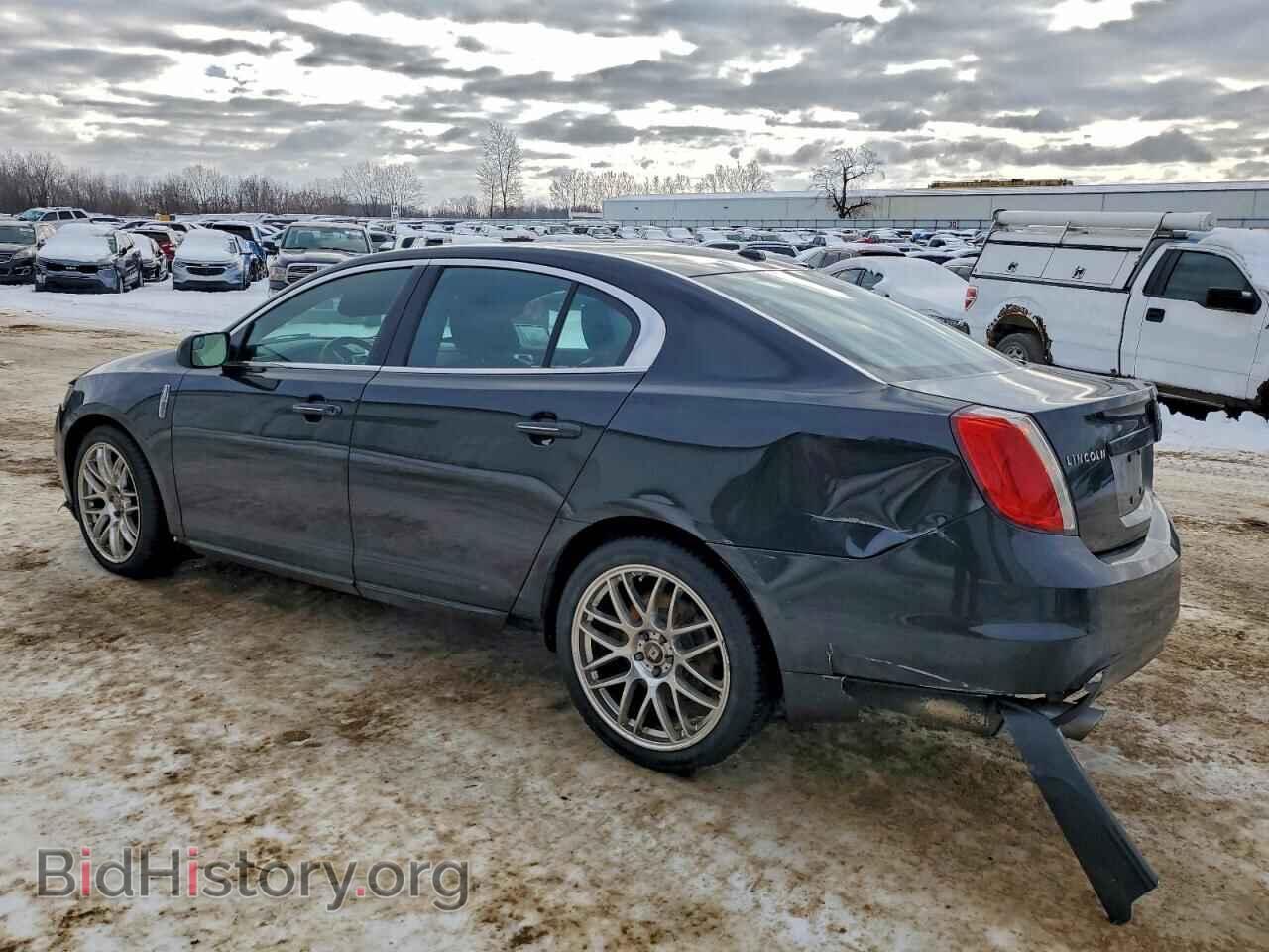 2011 LINCOLN MKS - VIN: 1LNHL9FT4BG606245 - Фото 2