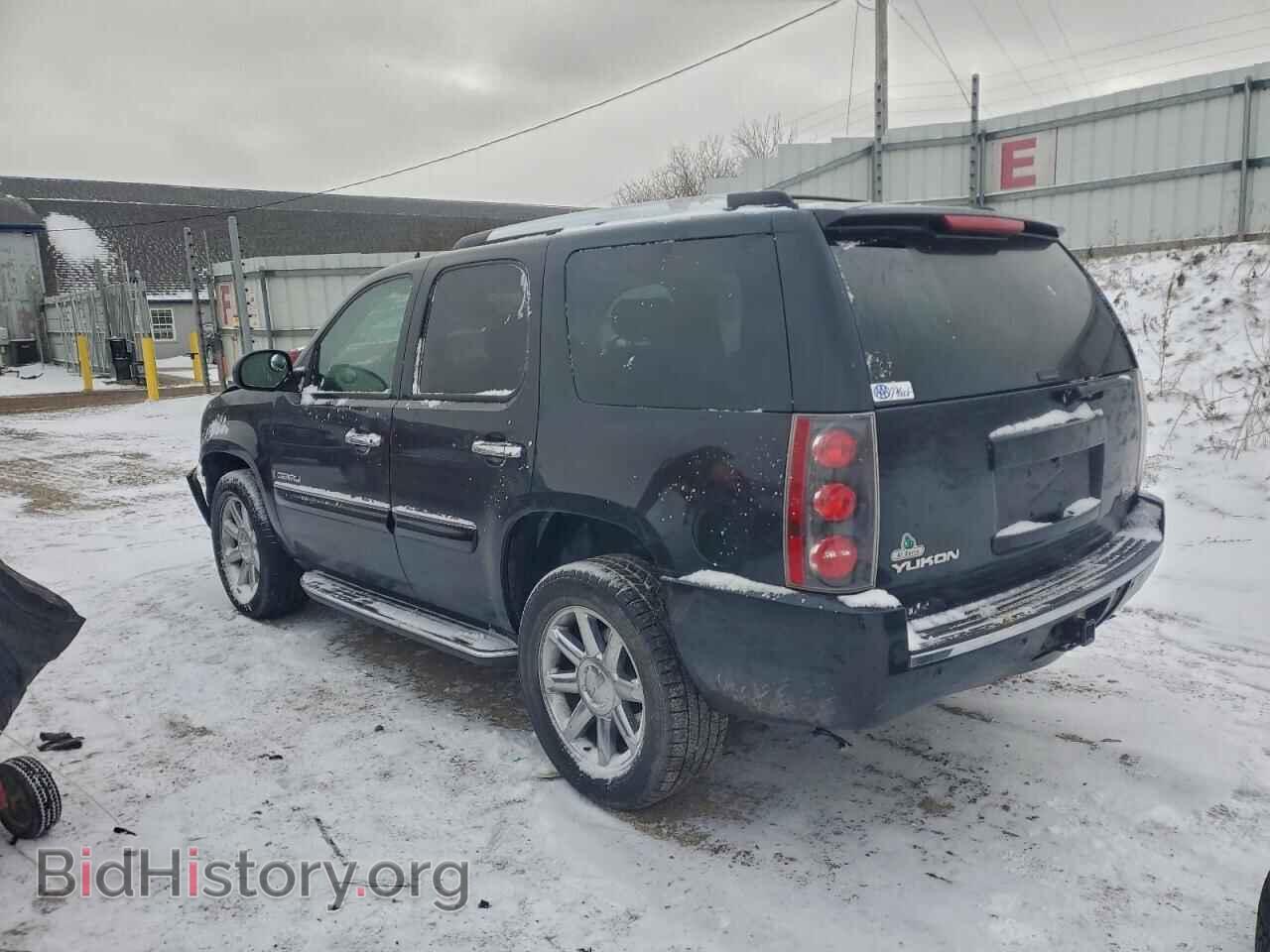 2008 GMC YUKON - VIN: 1GKFK63848J246830 - Фото 2