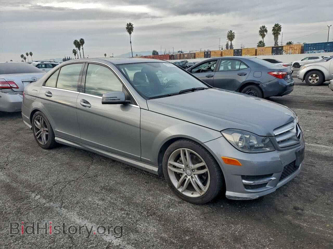 2013 MERCEDES-BENZ C-CLASS - VIN: WDDGF4HBXDA766379 - Фото 4