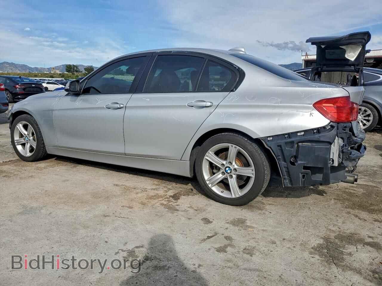 2013 BMW 3 SERIES - VIN: WBA3C1C55DK104007 - Фото 2