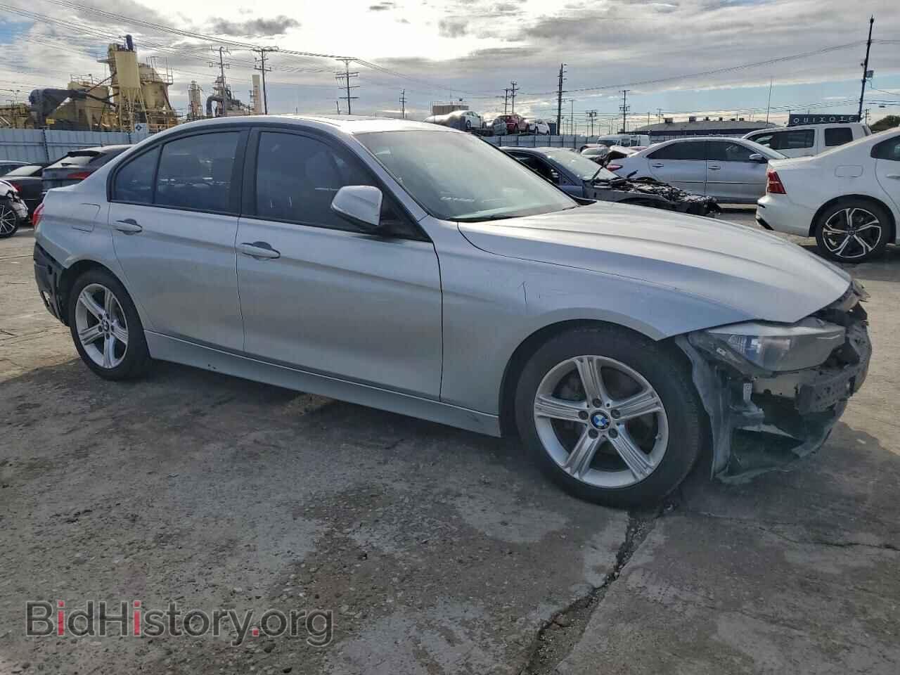 2013 BMW 3 SERIES - VIN: WBA3C1C55DK104007 - Фото 4