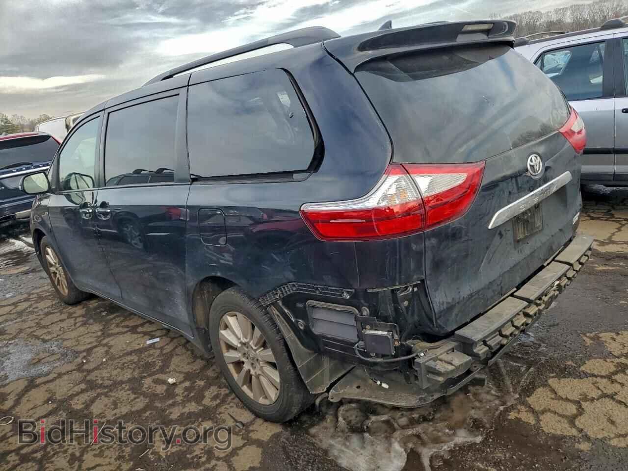 2017 TOYOTA All Models - VIN: 5TDDZ3DC5HS146934 - Фото 2