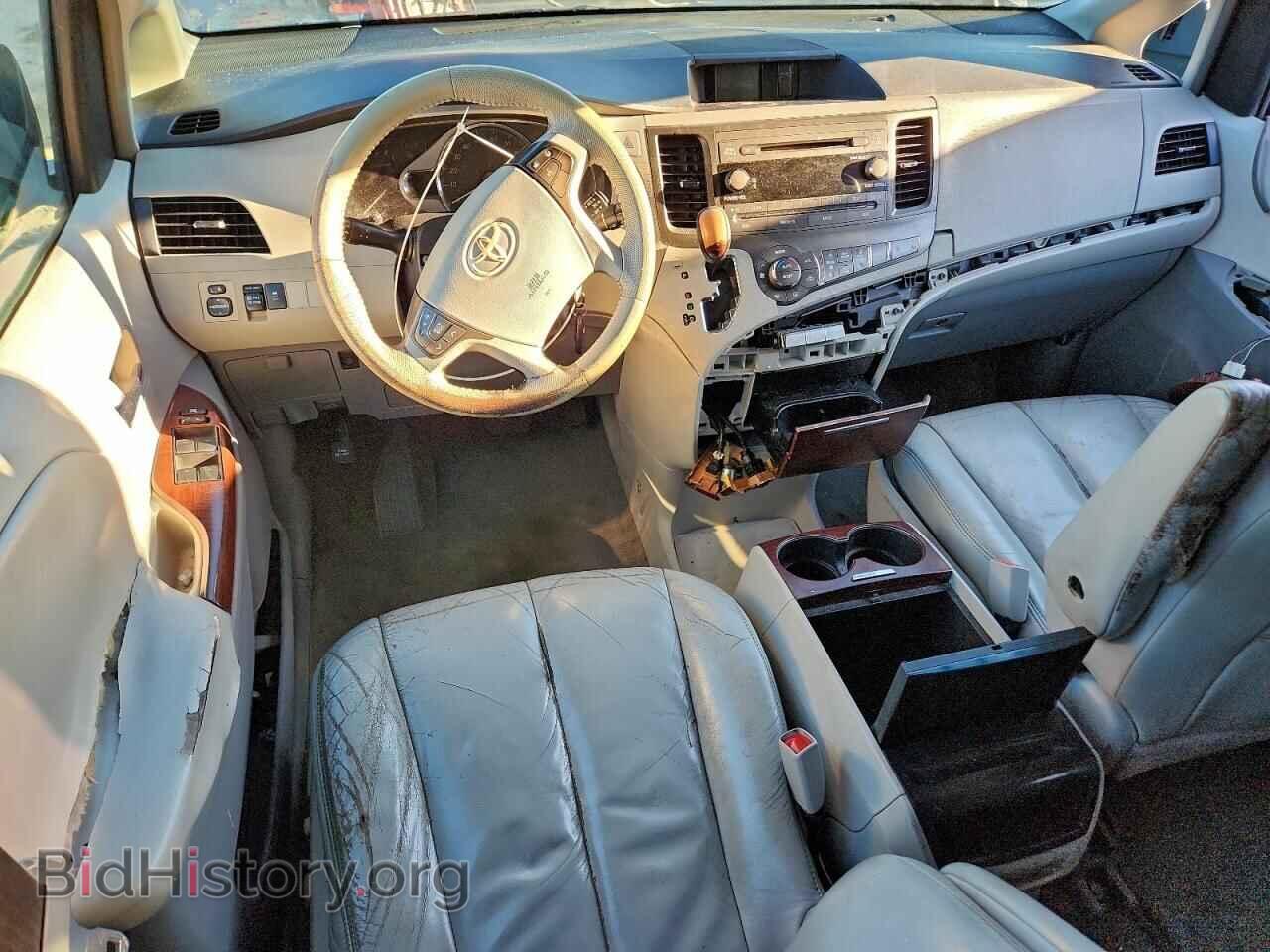 2011 TOYOTA All Models - VIN: 5TDYK3DC5BS088580 - Фото 8