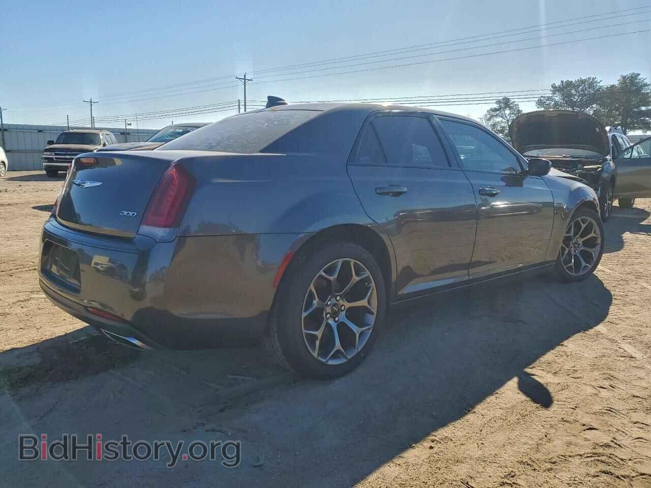 2017 CHRYSLER 300 - VIN: 2C3CCAAG2HH647307 - Фото 3