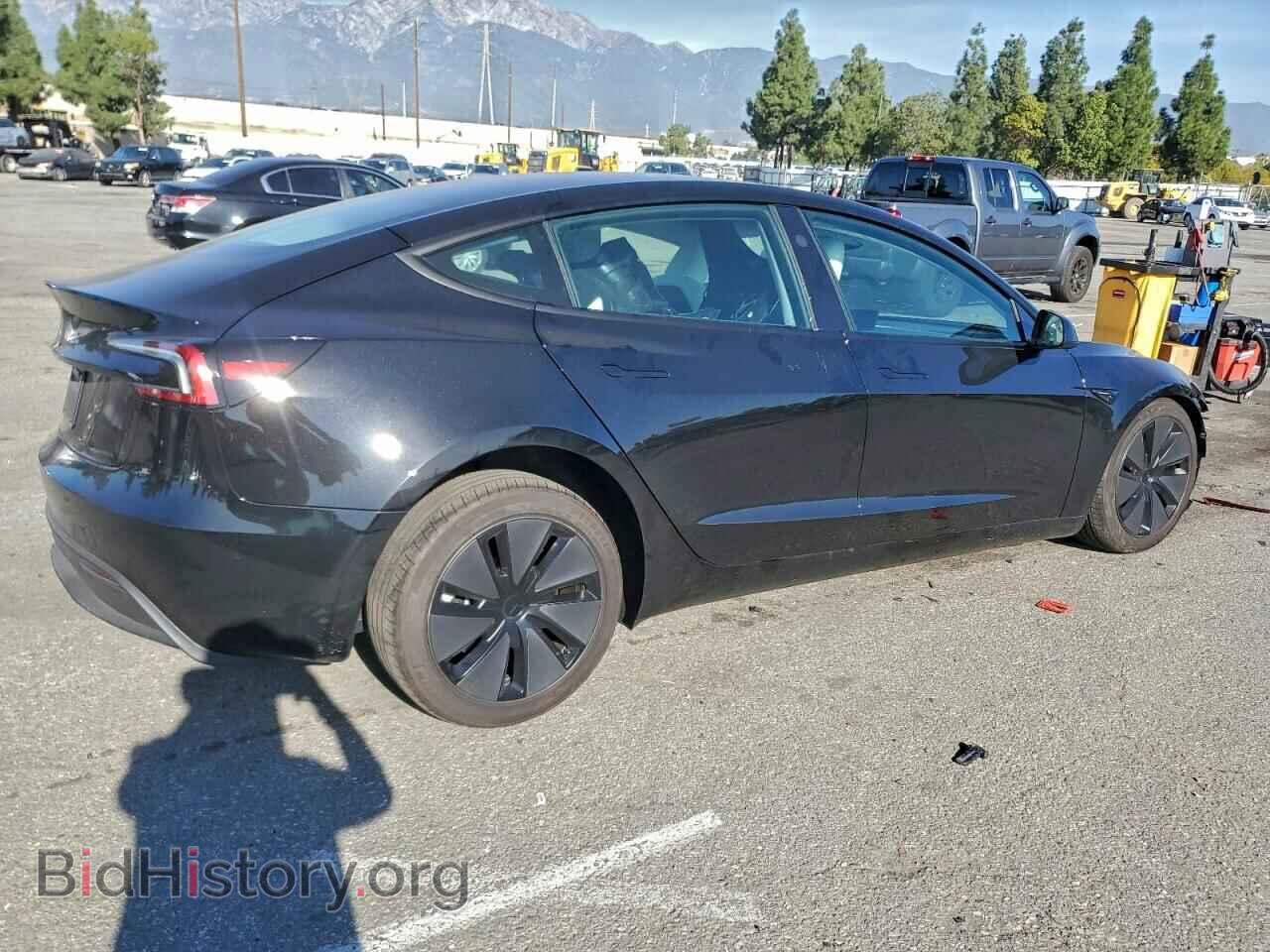 2025 TESLA MODEL 3 - VIN: 5YJ3E1EA2SF063806 - Photo 3