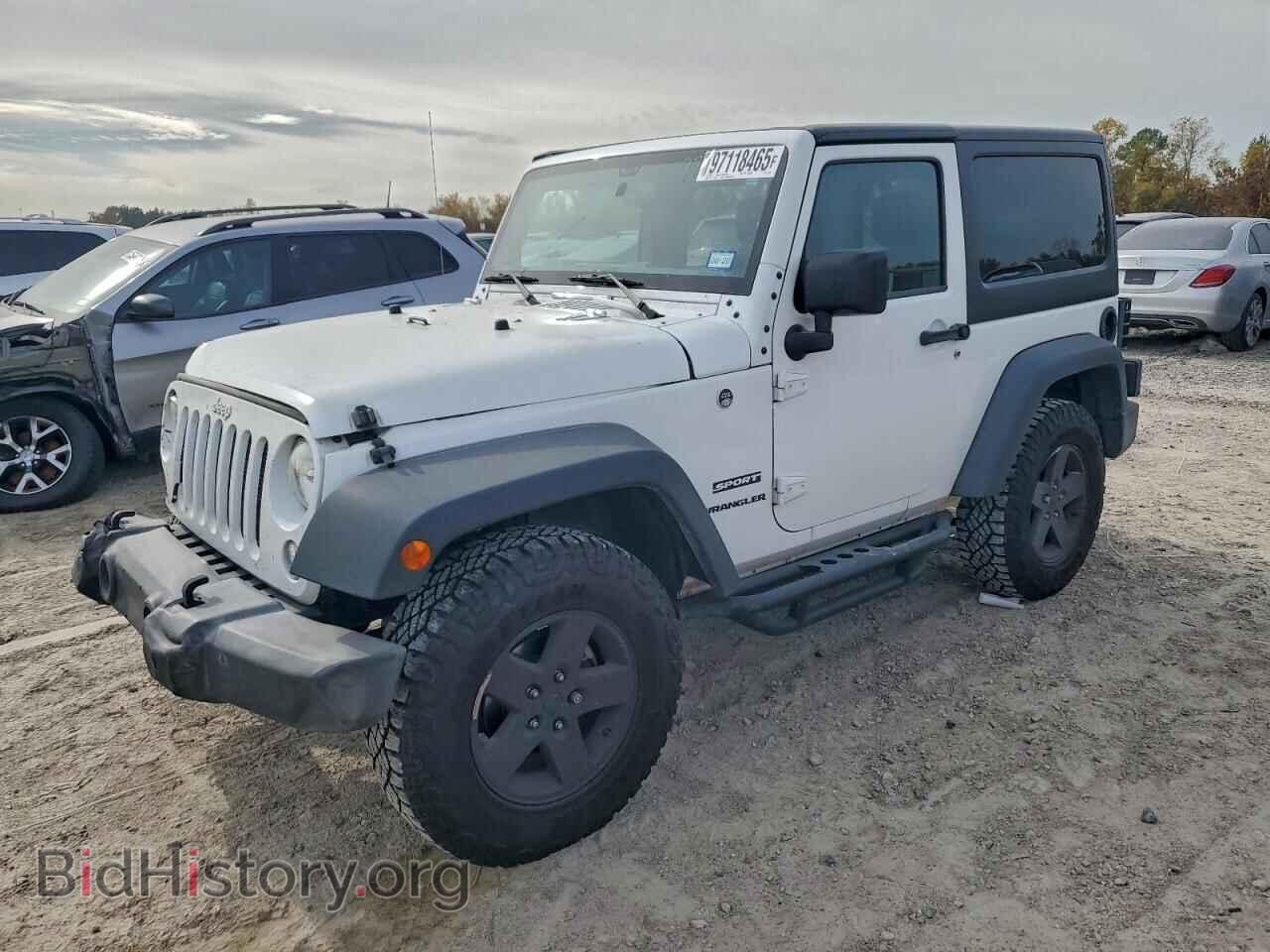 Фотография 1C4AJWAG5HL723434 - JEEP WRANGLER 2017