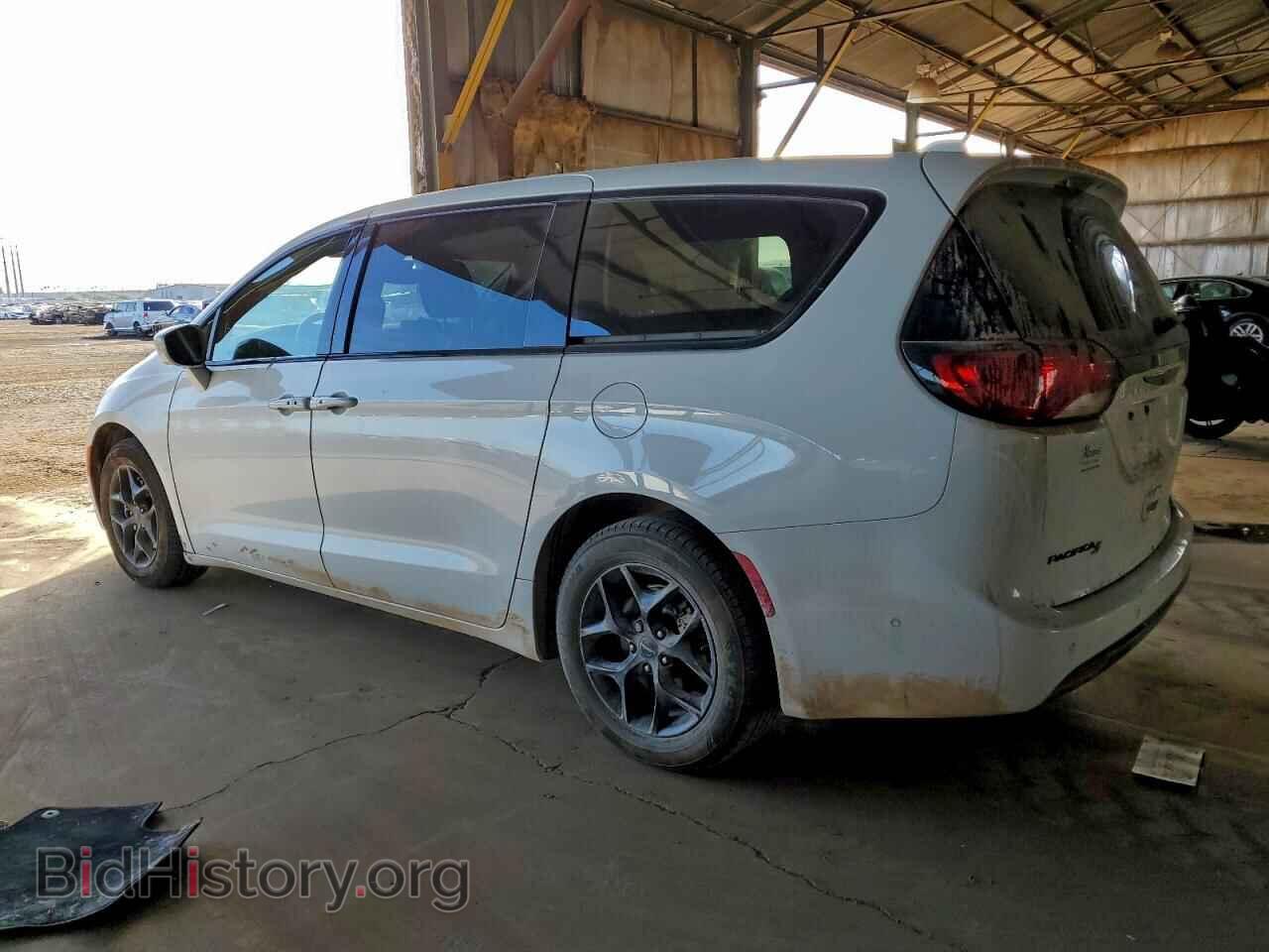 2020 CHRYSLER PACIFICA - VIN: 2C4RC1FG7LR122910 - Photo 2