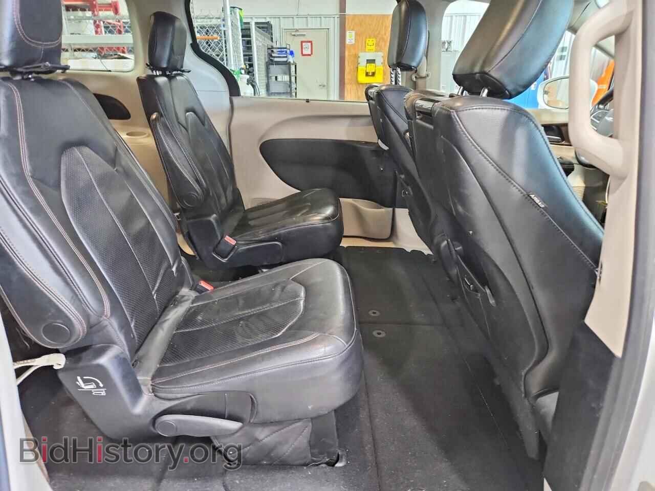 2017 CHRYSLER PACIFICA - VIN: 2C4RC1EG0HR788547 - Photo 11