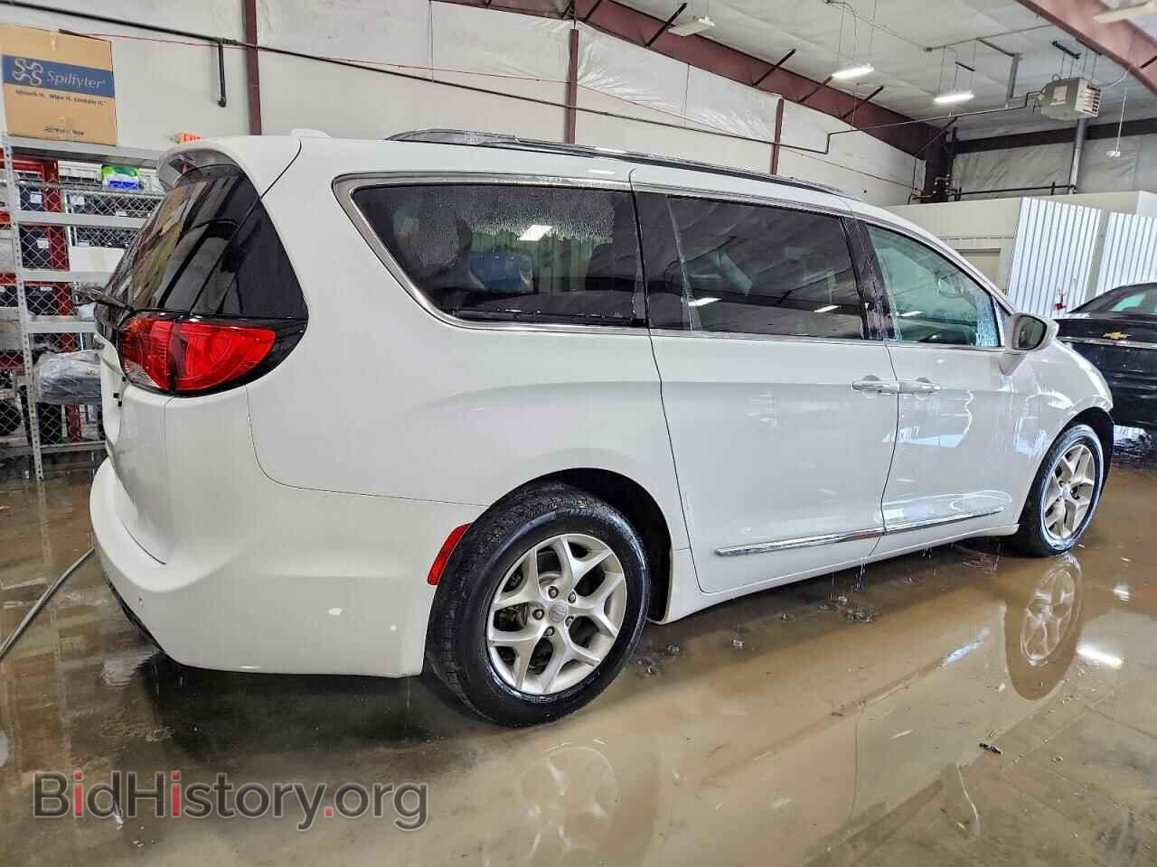 2017 CHRYSLER PACIFICA - VIN: 2C4RC1EG0HR788547 - Photo 3