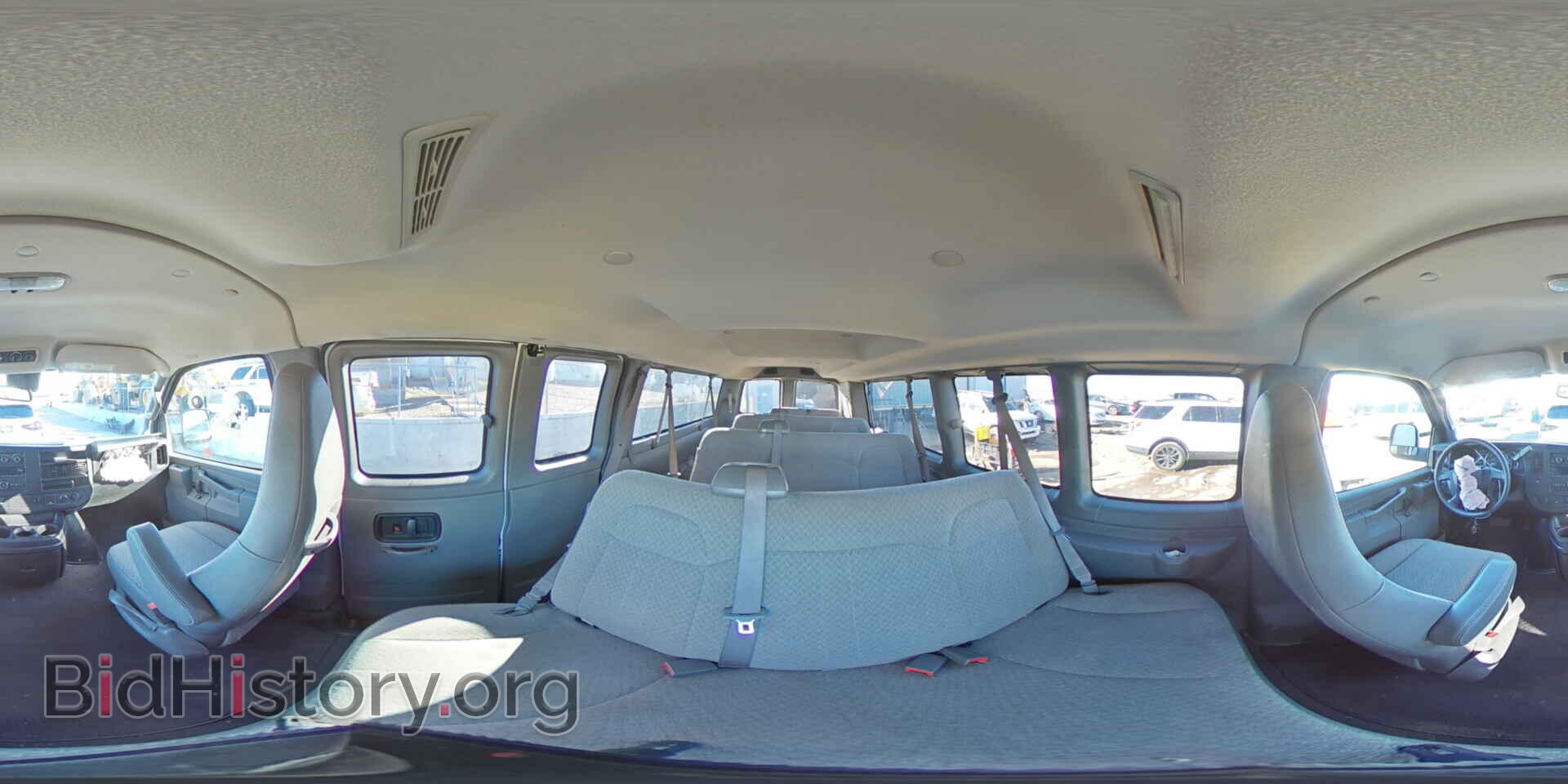 2019 CHEVROLET EXPRESS - VIN: 1GAZGPFG8K1248695 - Фото 16