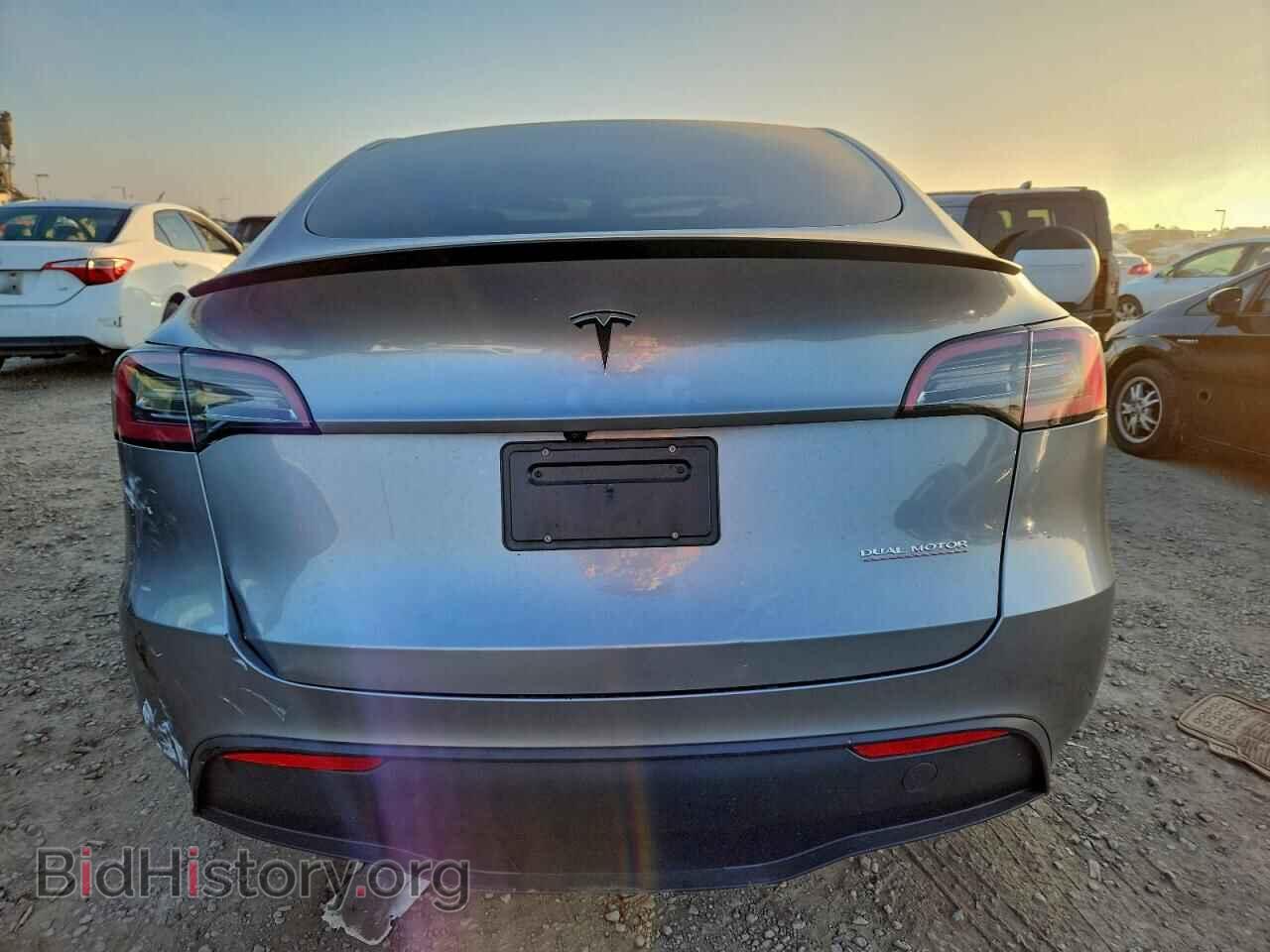 2024 TESLA MODEL Y - VIN: 7SAYGDEF0RA306200 - Фото 6