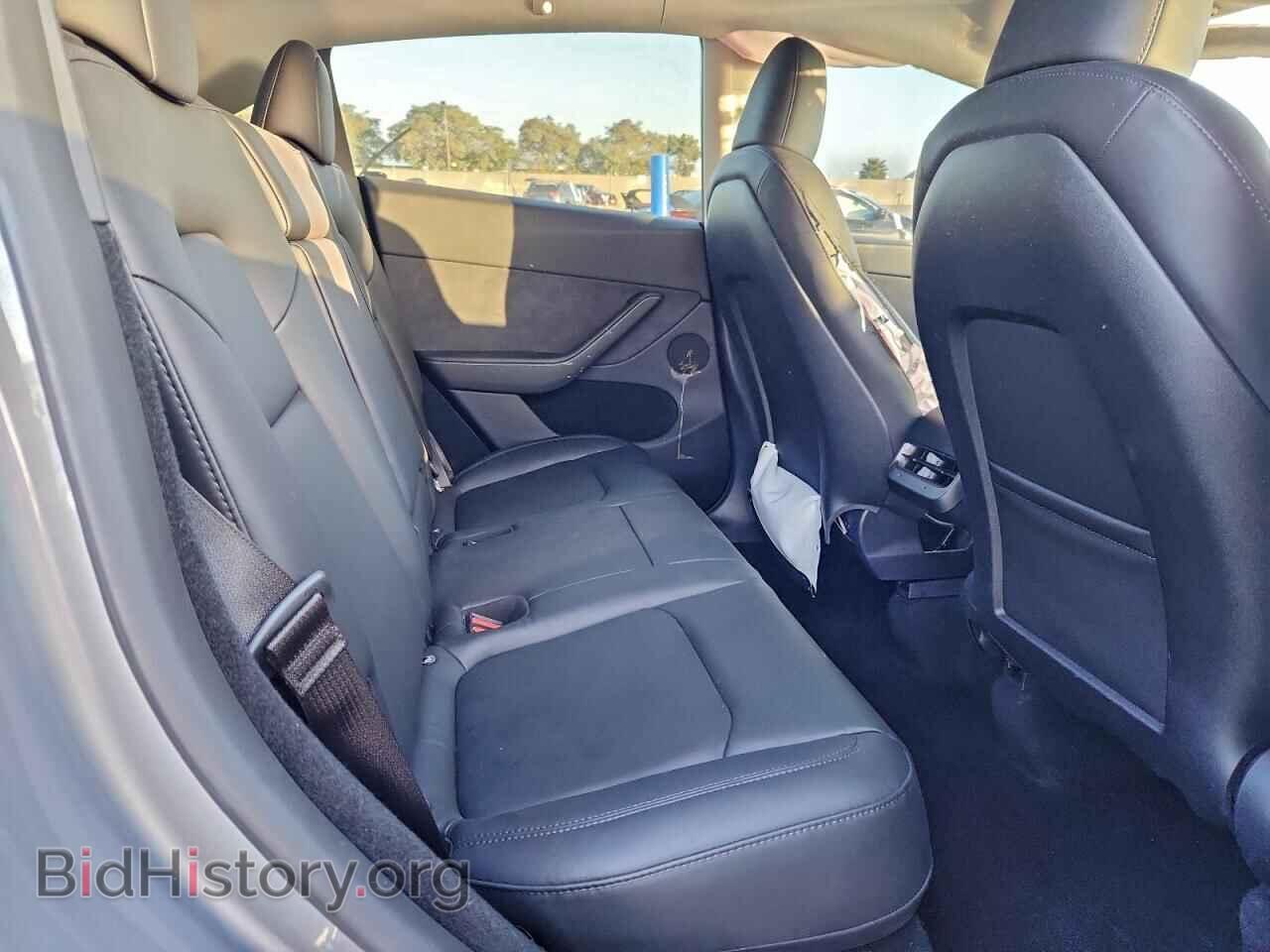 2024 TESLA MODEL Y - VIN: 7SAYGDEF0RA306200 - Фото 10