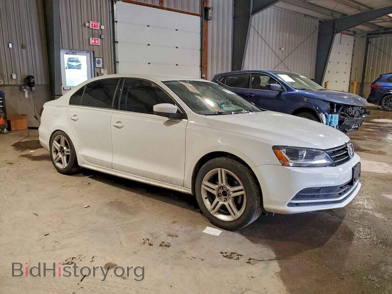 2017 VOLKSWAGEN JETTA - VIN: 3VW2B7AJ1HM224242 - Фото 4
