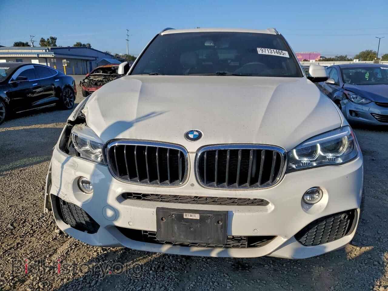 2018 BMW X5 - VIN: 5UXKR2C58J0Z22324 - Фото 5