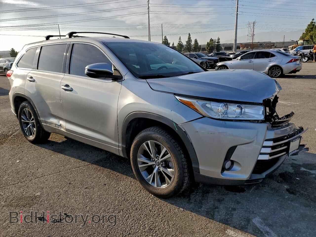 2017 TOYOTA HIGHLANDER - VIN: 5TDZZRFH7HS196283 - Фото 4
