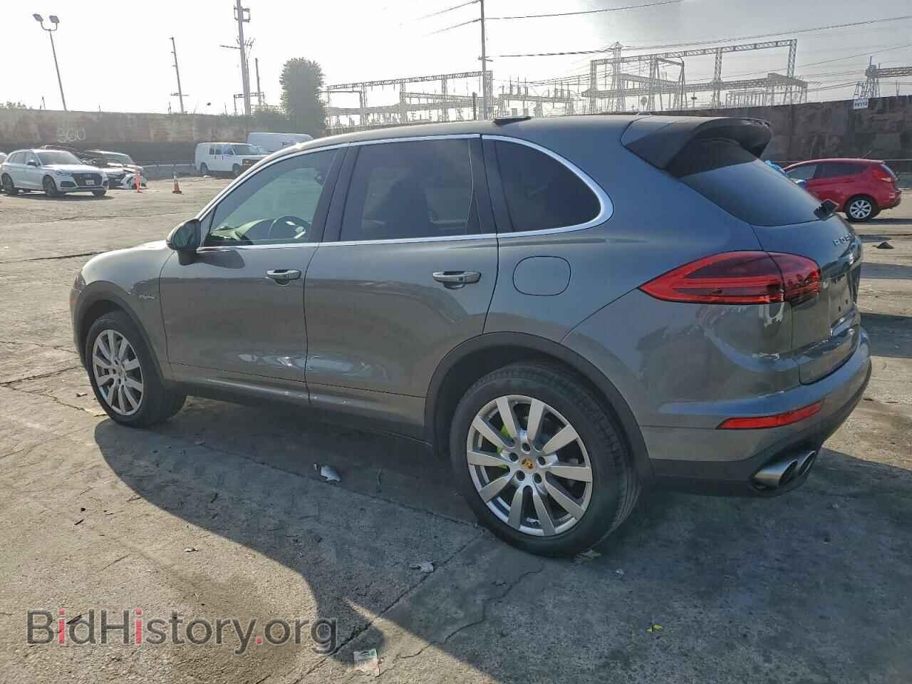 2016 PORSCHE CAYENNE - VIN: WP1AE2A22GLA60032 - Фото 2