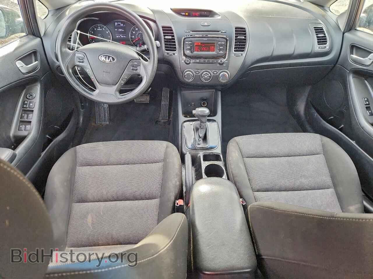 2017 KIA FORTE - VIN: 3KPFK4A77HE067074 - Фото 8