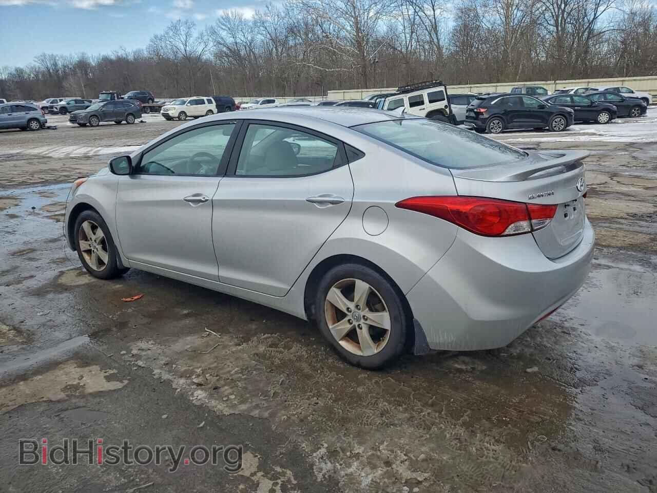 2013 HYUNDAI ELANTRA - VIN: KMHDH4AE7DU755250 - Фото 2