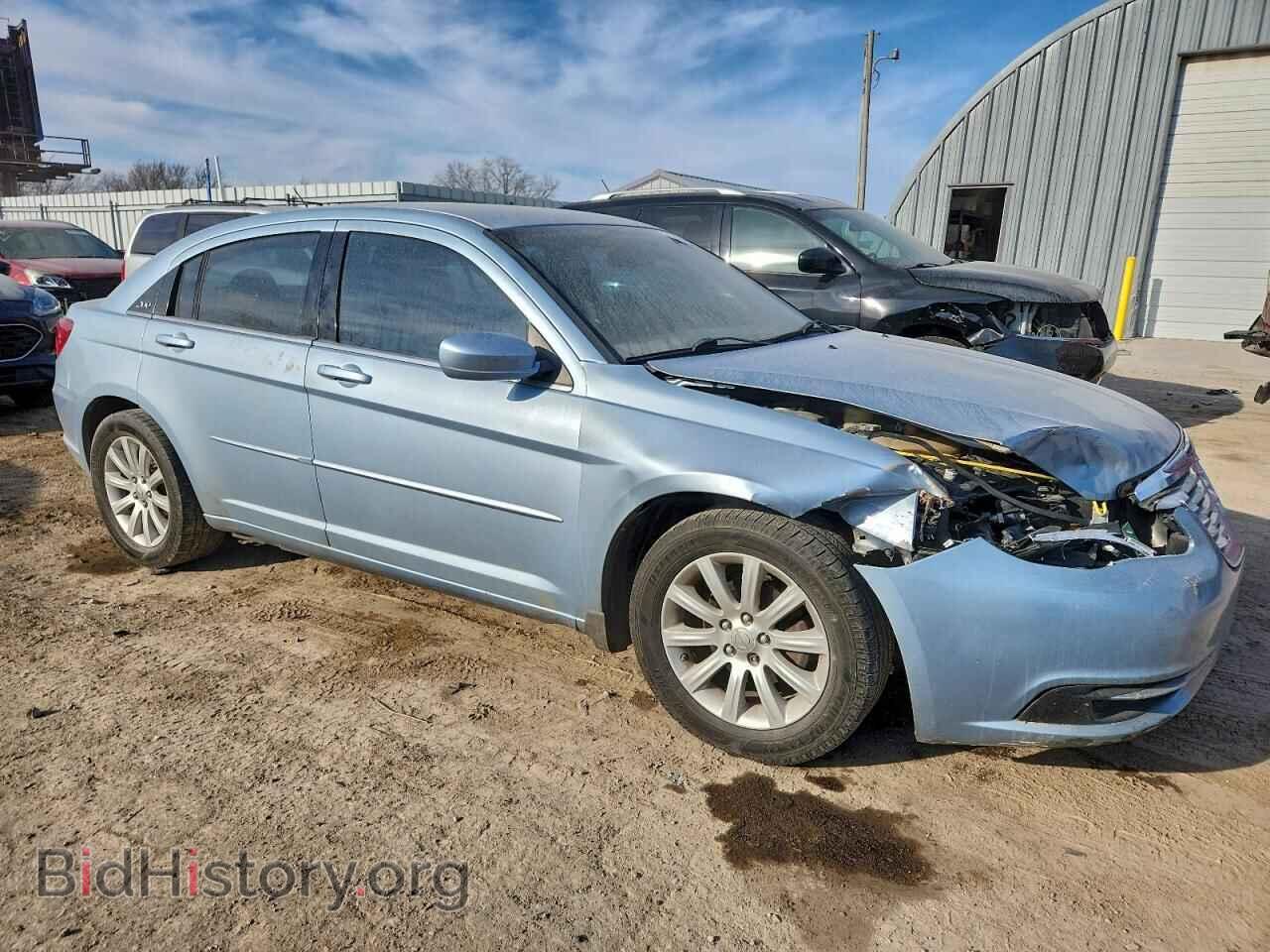 2013 CHRYSLER 200 - VIN: 1C3CCBBG5DN696393 - Фото 4