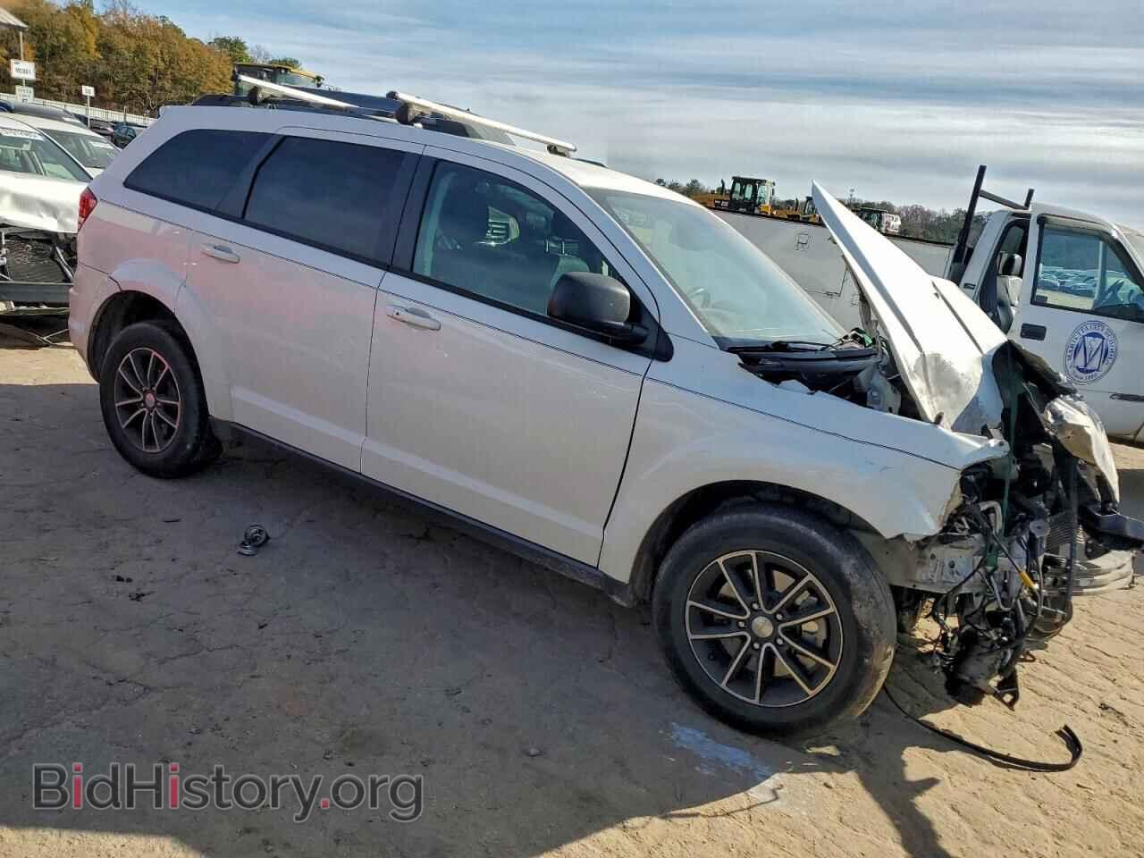 2017 DODGE JOURNEY - VIN: 3C4PDCAB7HT573142 - Фото 4