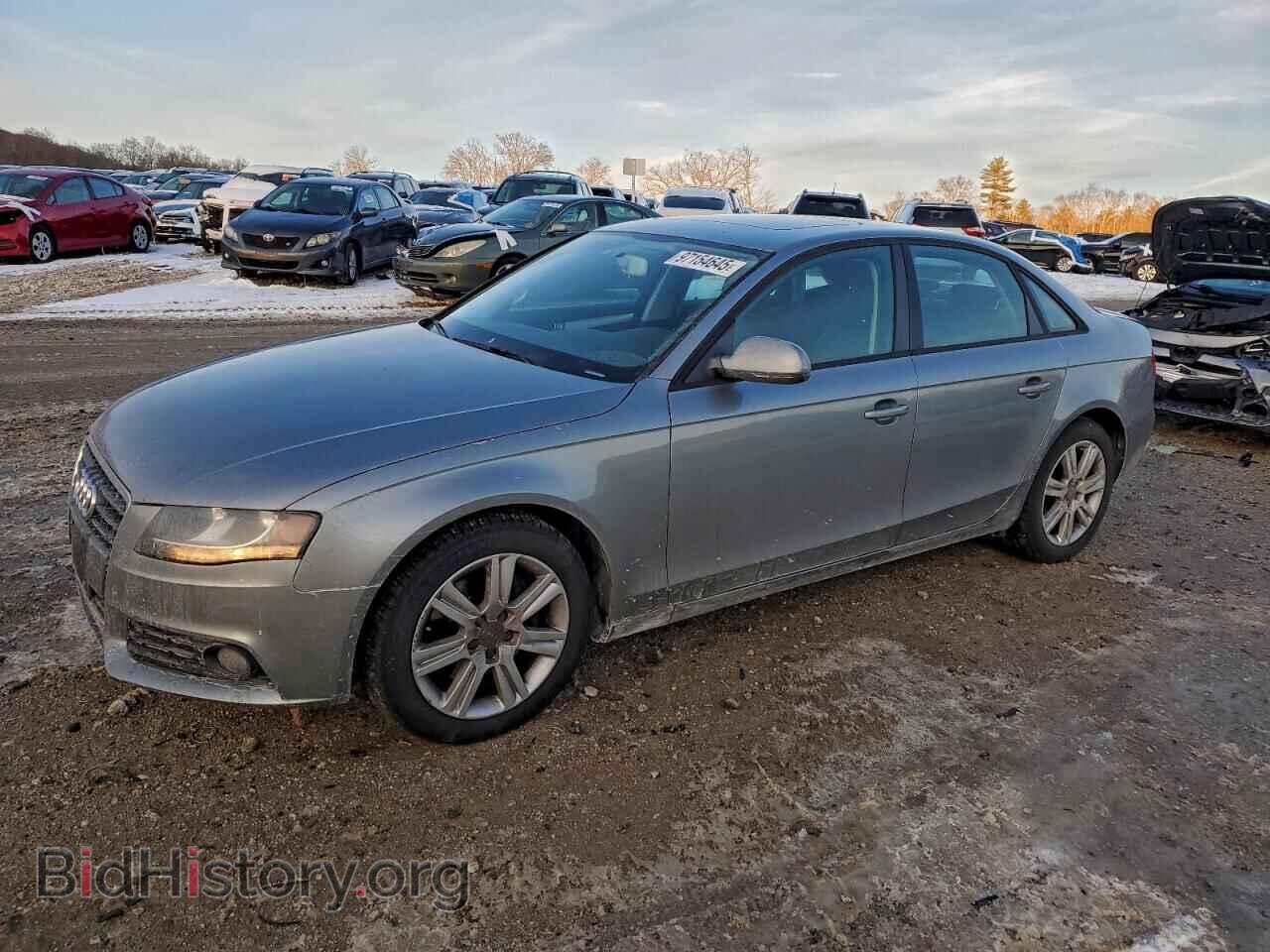 Фотография WAUBFAFL3AN045000 - AUDI A4 2010