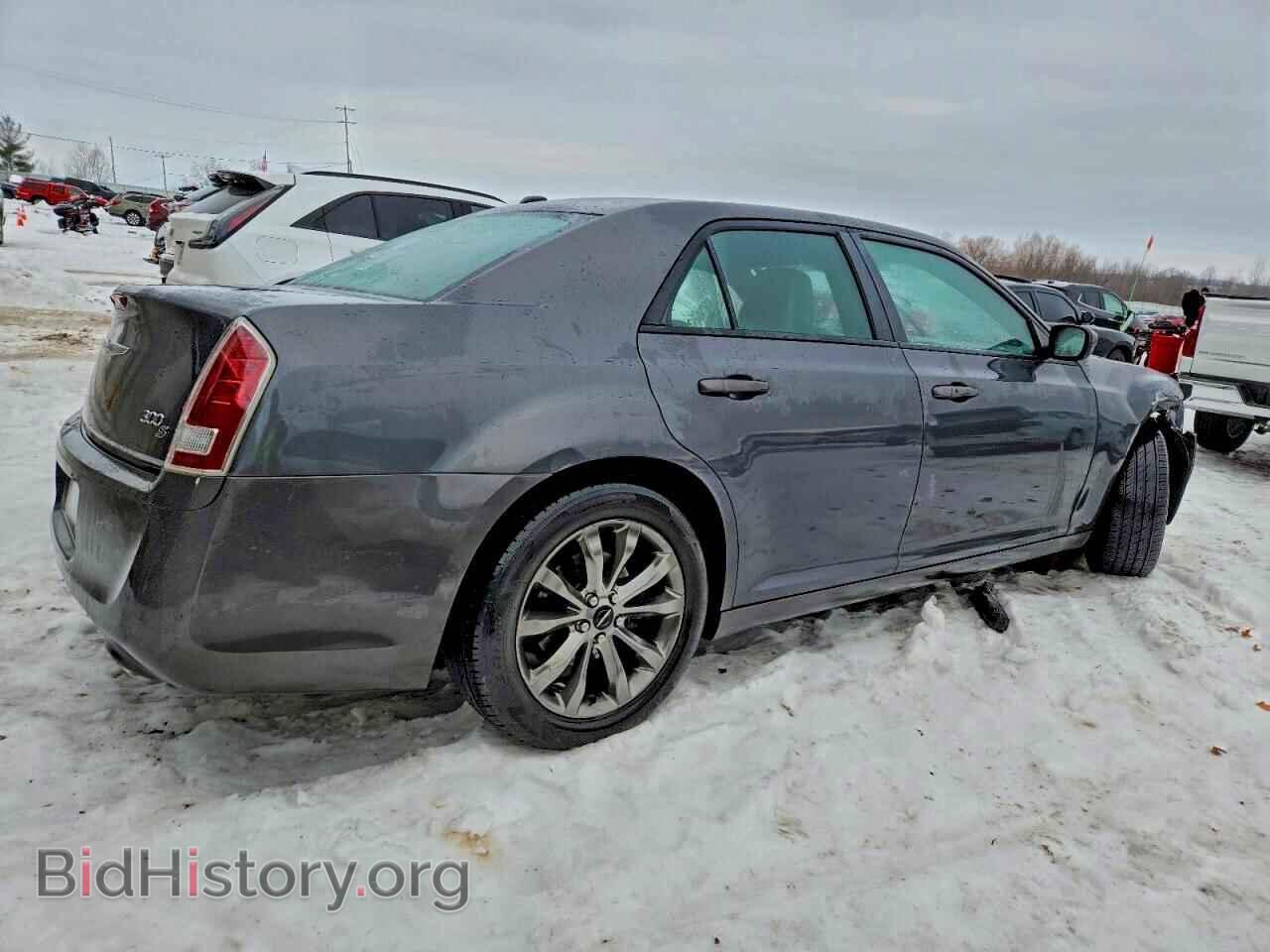 2014 CHRYSLER 300 - VIN: 2C3CCAGG3EH352820 - Фото 3