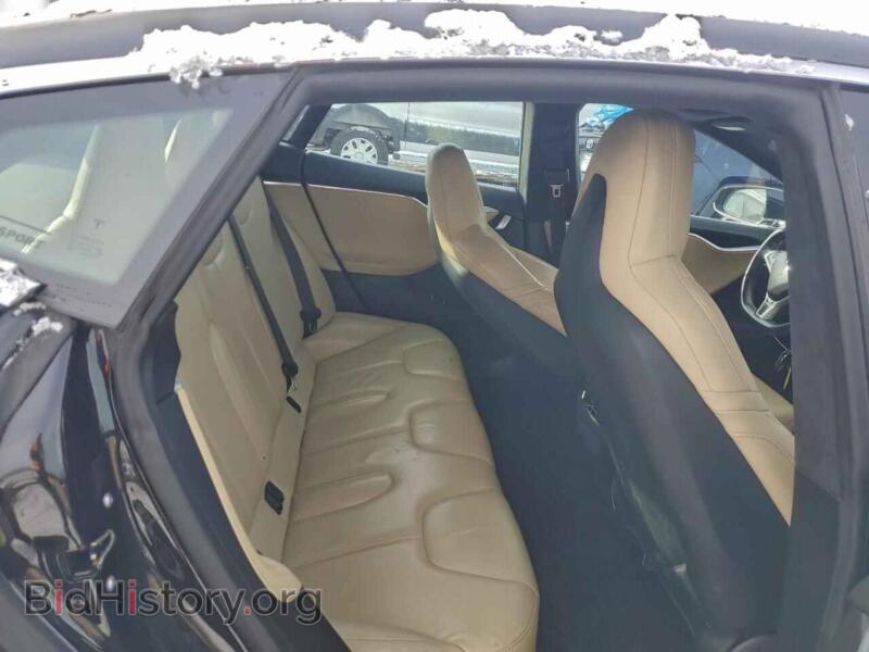 2016 Tesla MODEL S (VIN 5YJSA1E29GF160119) — фото 10 из 13