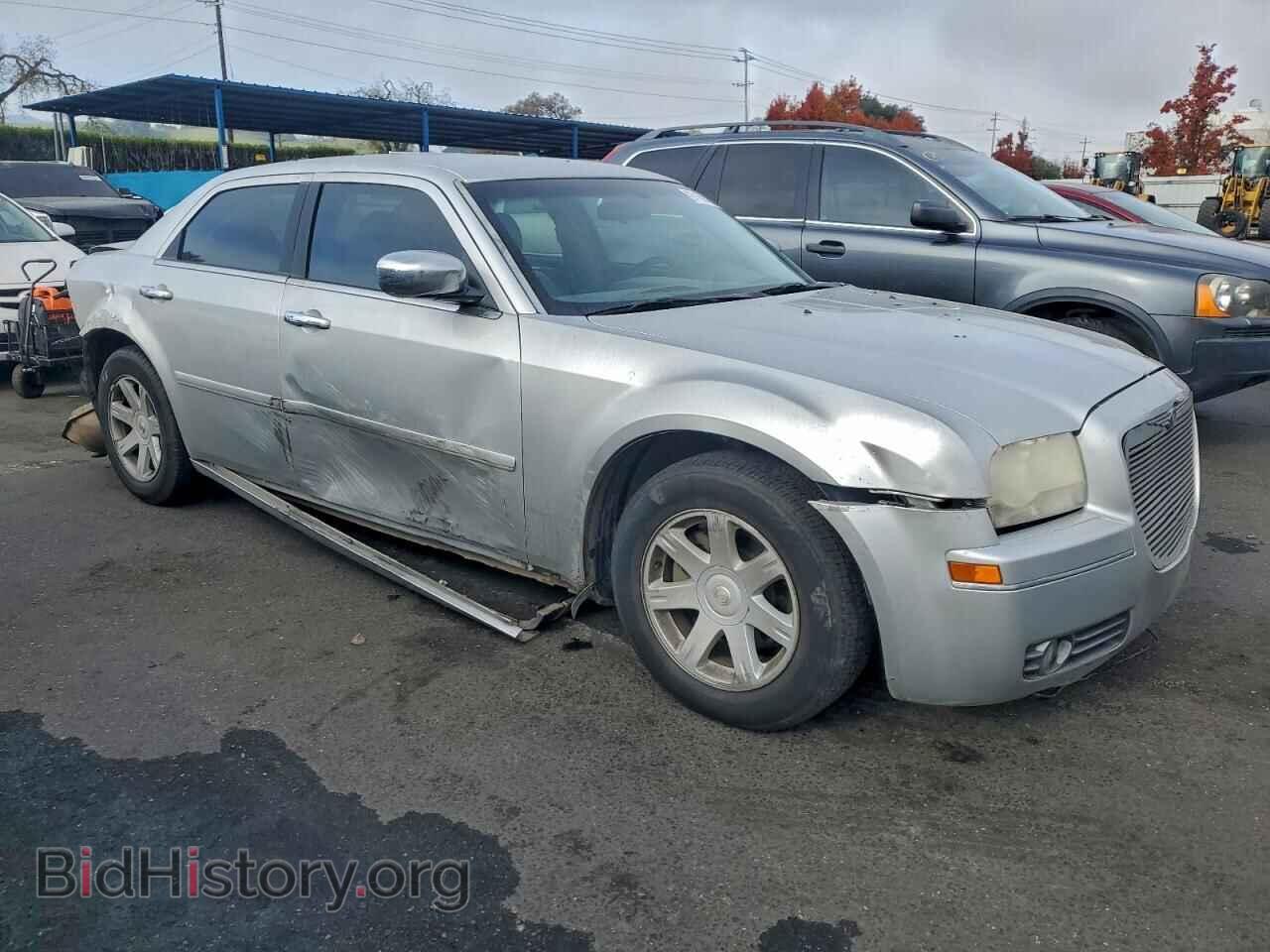 2005 CHRYSLER 300 - VIN: 2C3AA53G75H142084 - Фото 4