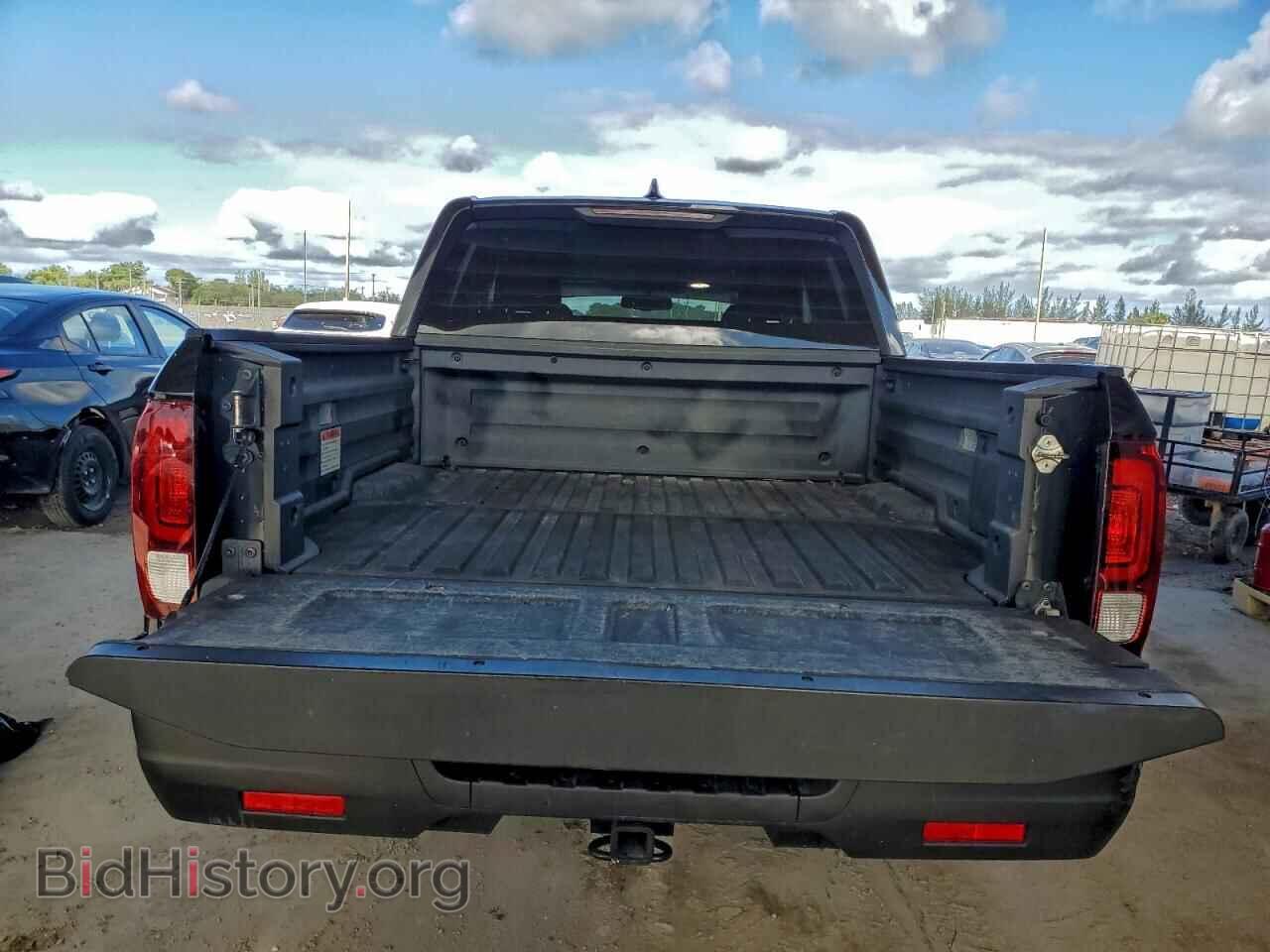 2018 HONDA RIDGELINE - VIN: 5FPYK2F60JB002300 - Фото 6