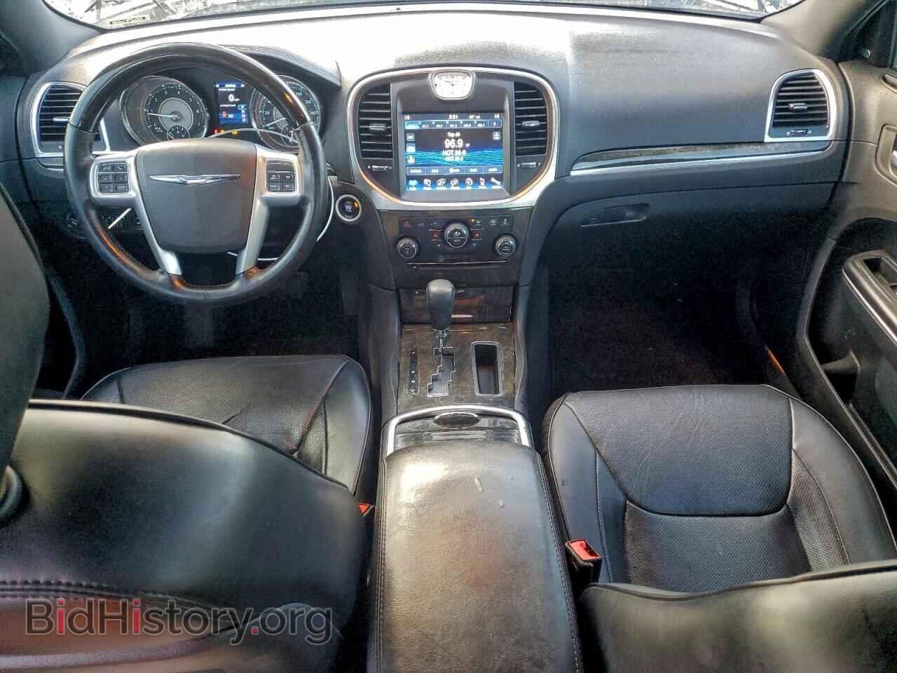 2013 CHRYSLER 300 - VIN: 2C3CCAET6DH697340 - Фото 8
