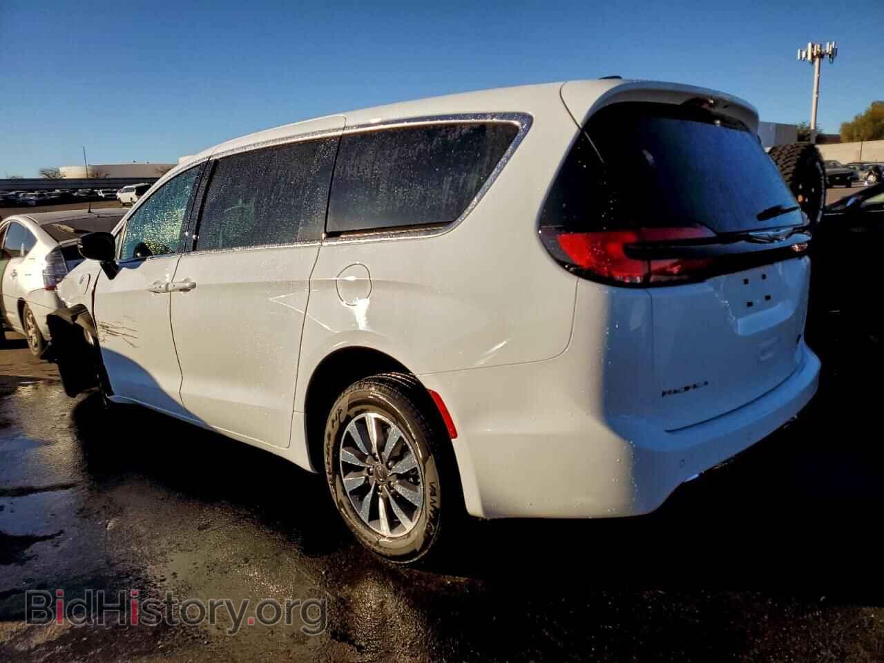 2024 CHRYSLER PACIFICA - VIN: 2C4RC1S74RR150422 - Фото 2