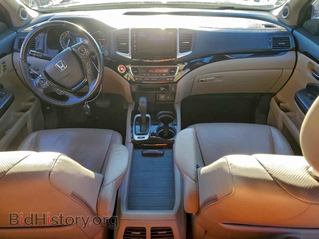 2019 HONDA RIDGELINE - VIN: 5FPYK3F73KB008091 - Фото 8