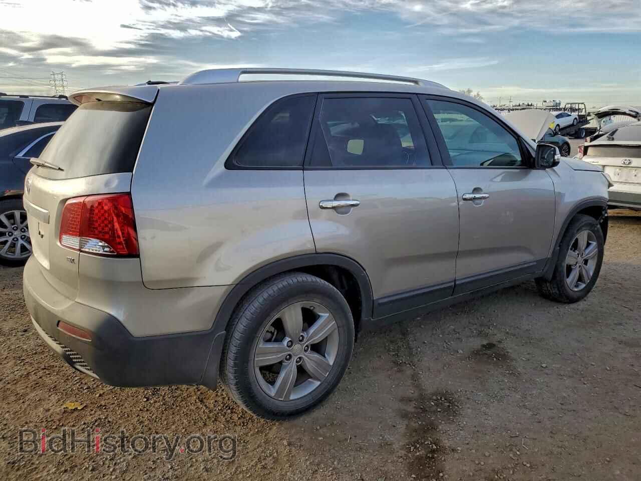 2013 KIA SORENTO - VIN: 5XYKU4A67DG398637 - Фото 3