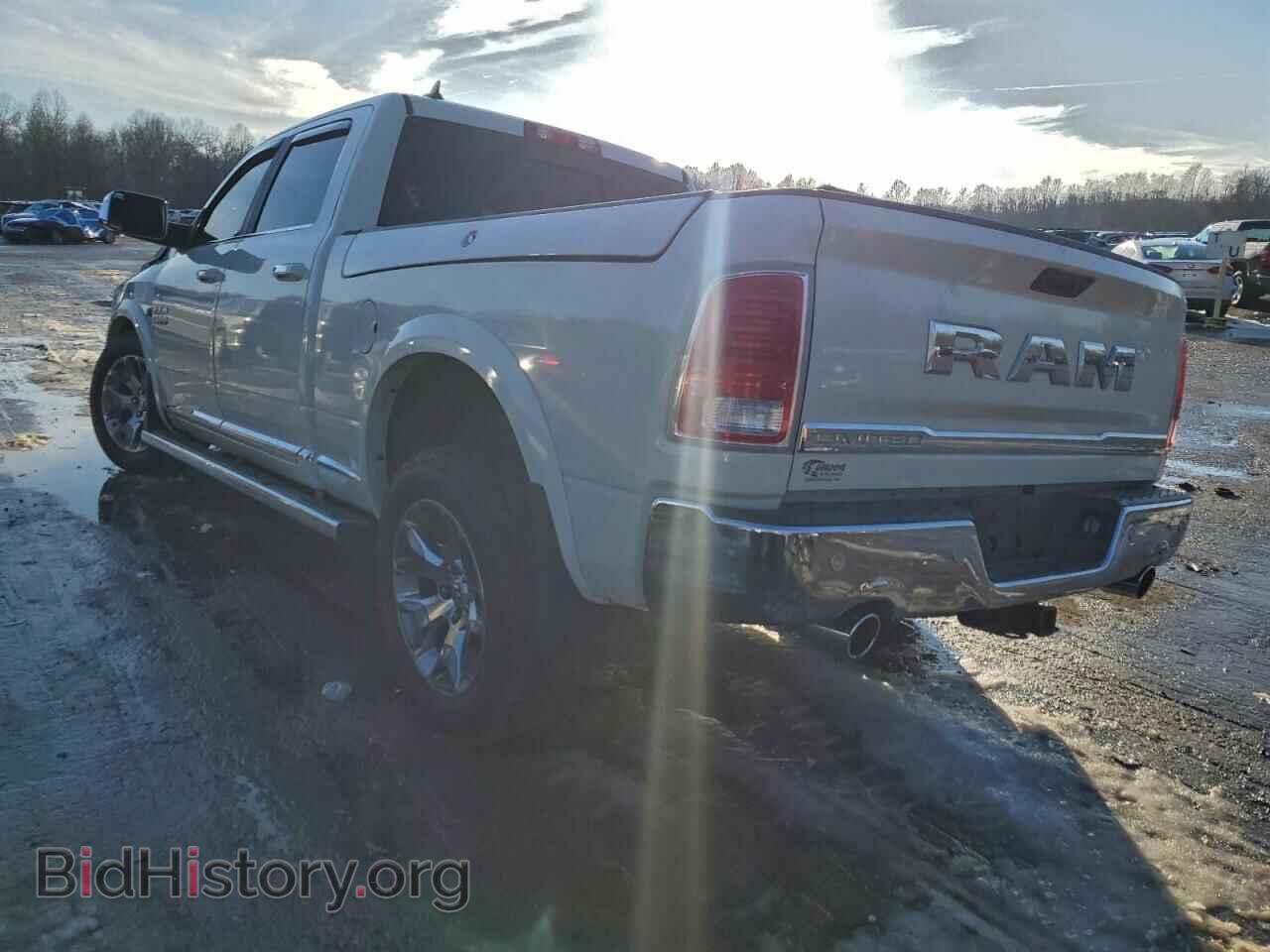 2018 RAM 1500 - VIN: 1C6RR7WT8JS259212 - Фото 2