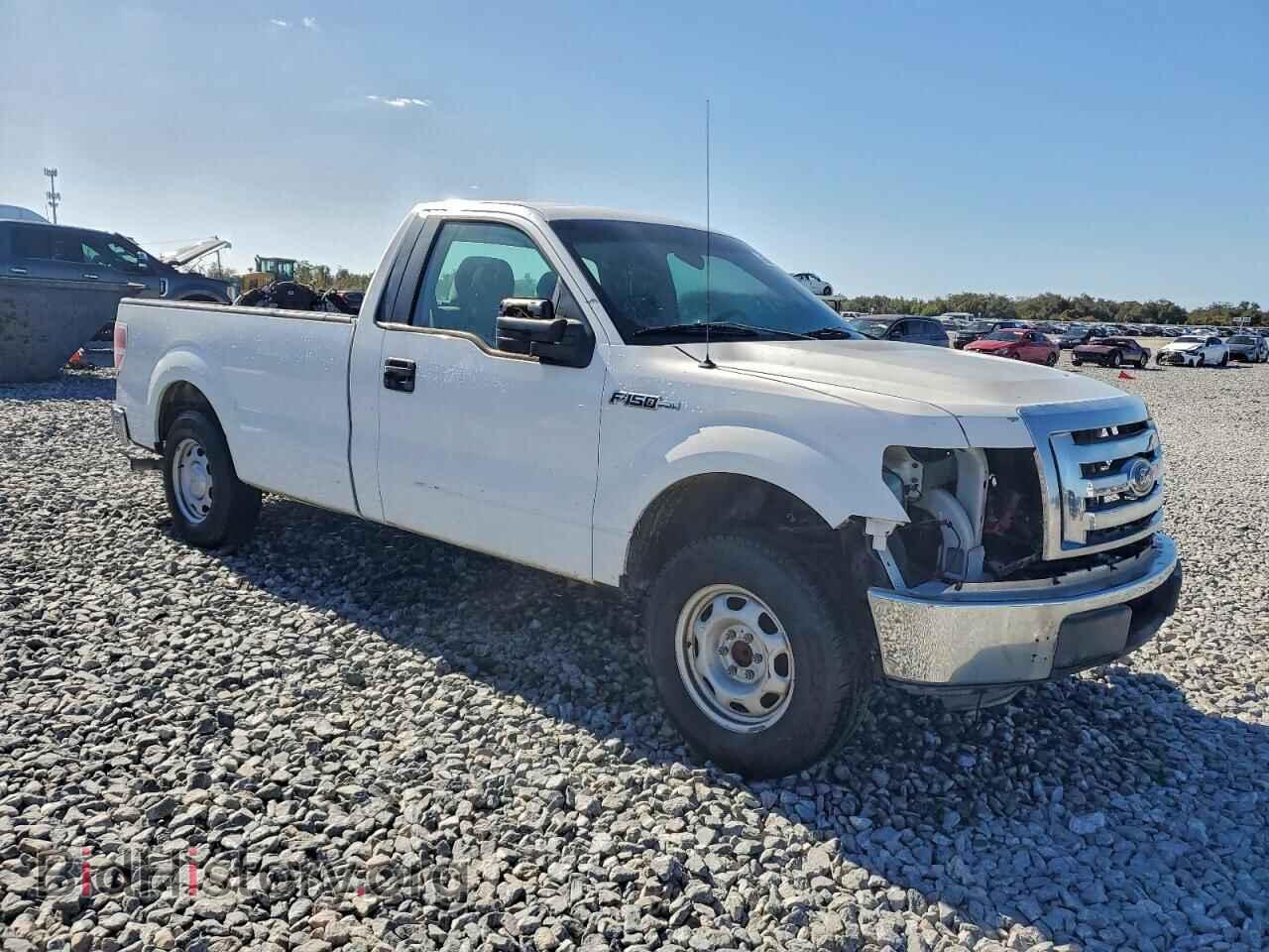 2011 FORD All Models - VIN: 1FTNF1CF8BKD63289 - Фото 4