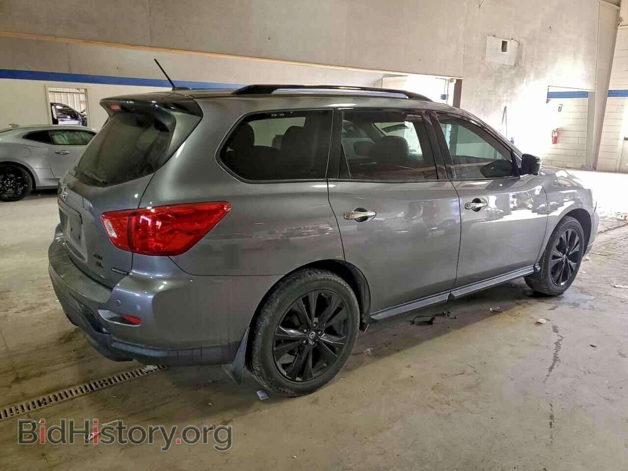 2018 NISSAN PATHFINDER - VIN: 5N1DR2MM4JC648713 - Фото 3